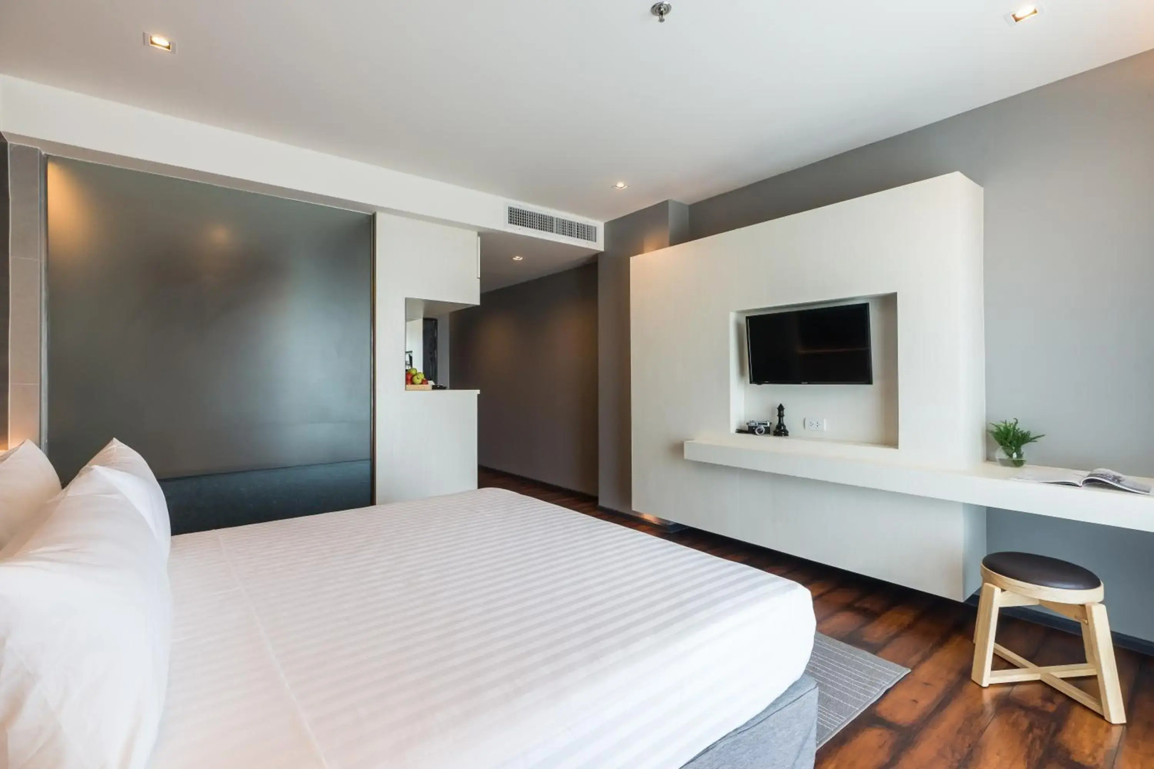 Sea Me Spring Tree Hotel - Adults only