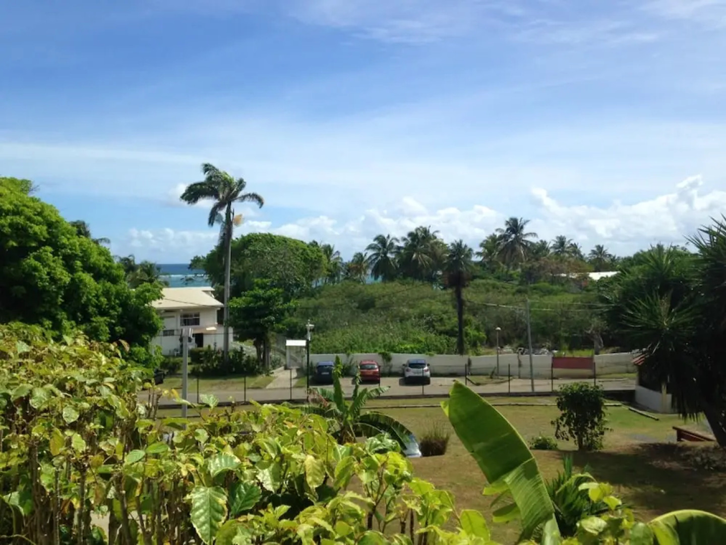 Studio in Le Moule, With Terrace and Wifi - 50 m From the Beach