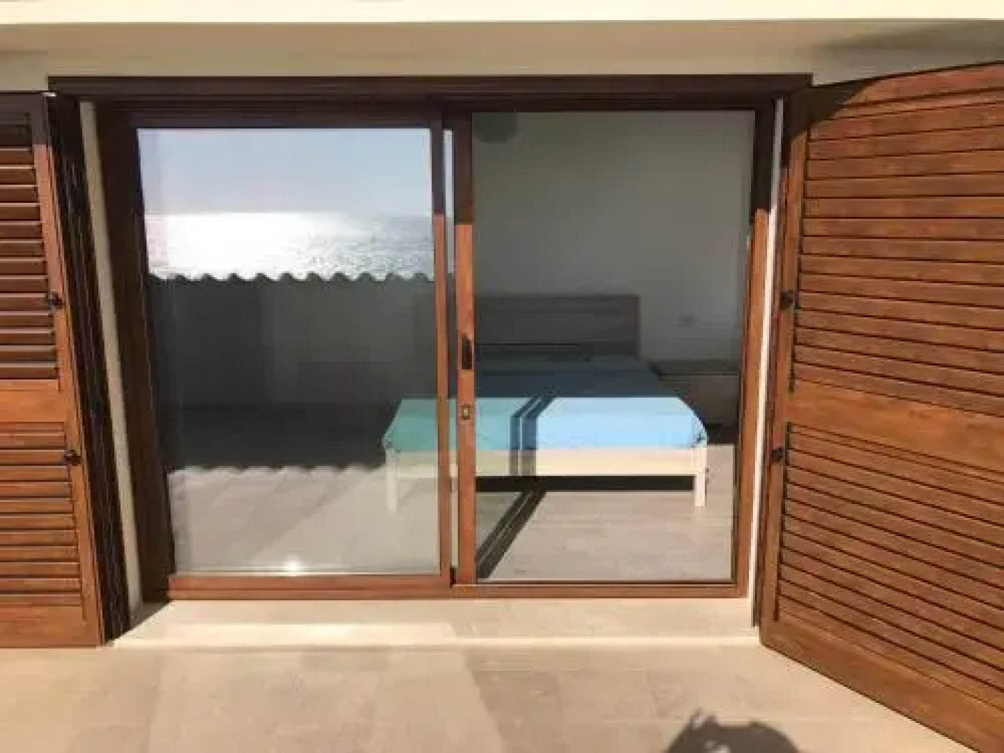 Sunshine Luxury Seafront House - S'arena Scoada