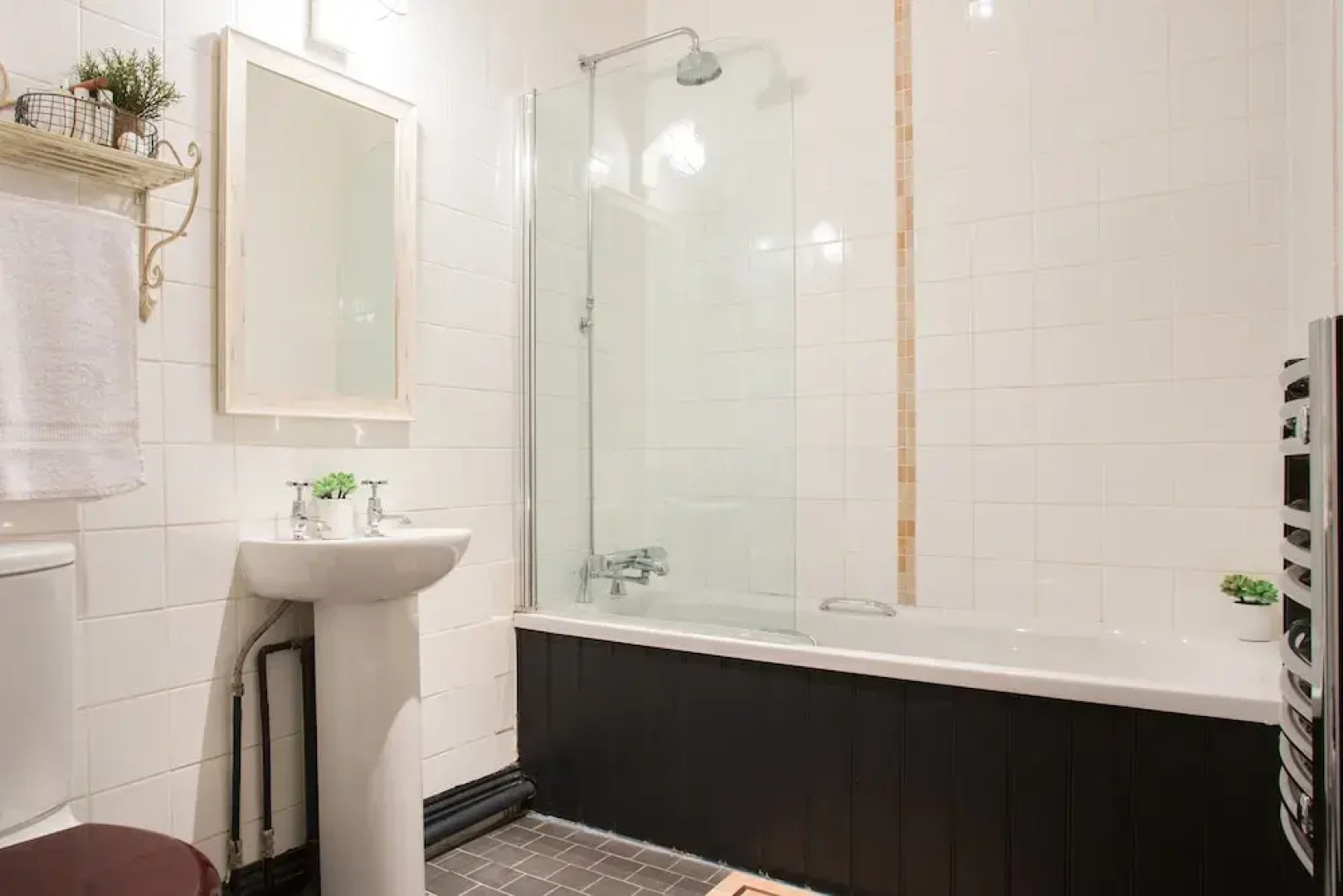 The Curious Pig in the Parlour