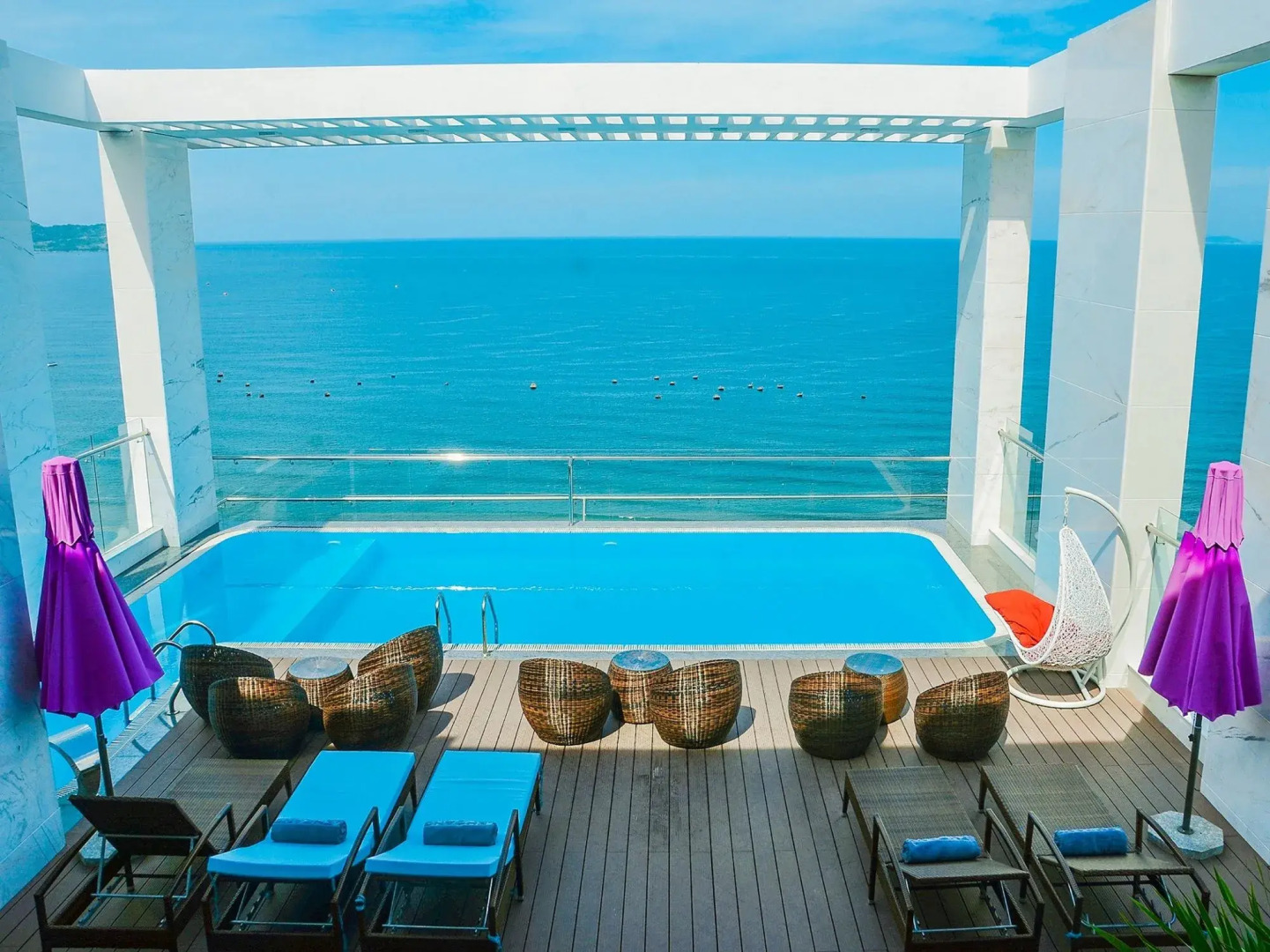 Le Hoang Beach Hotel Danang