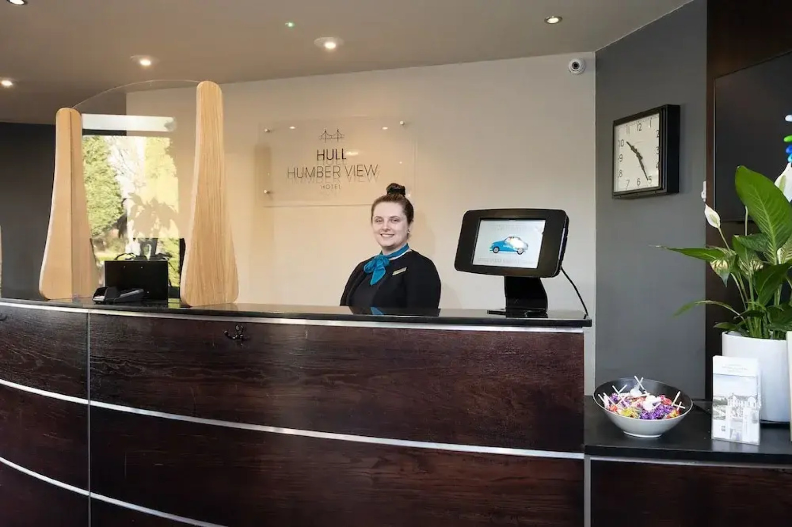 Hotel Elizabeth Hull