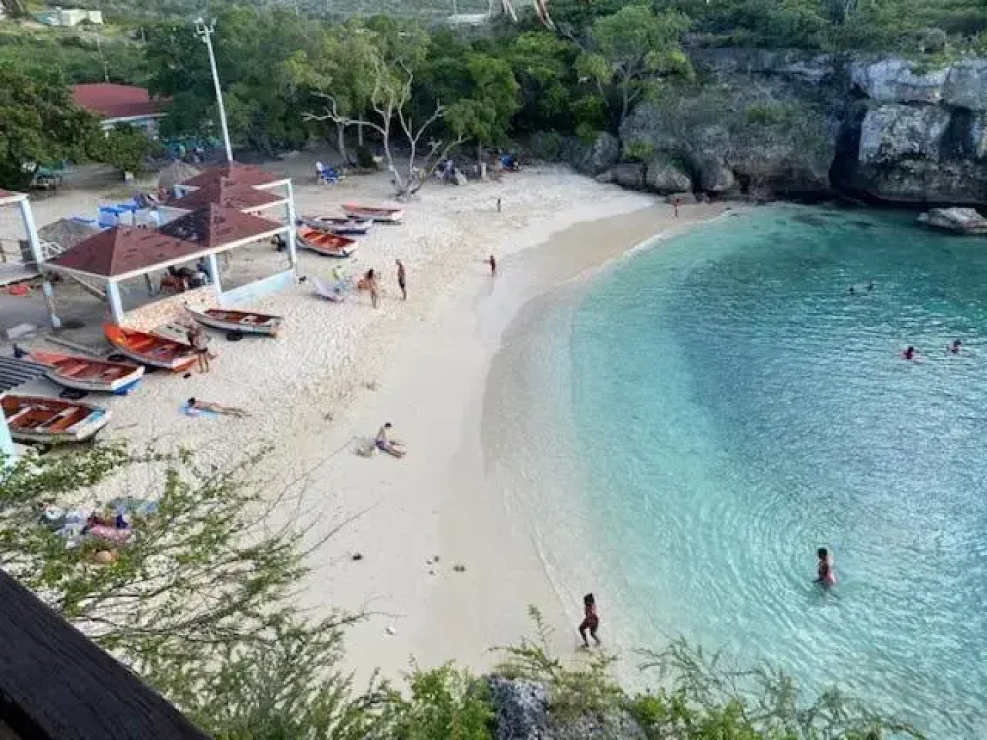 Blue Lagoon Apartment