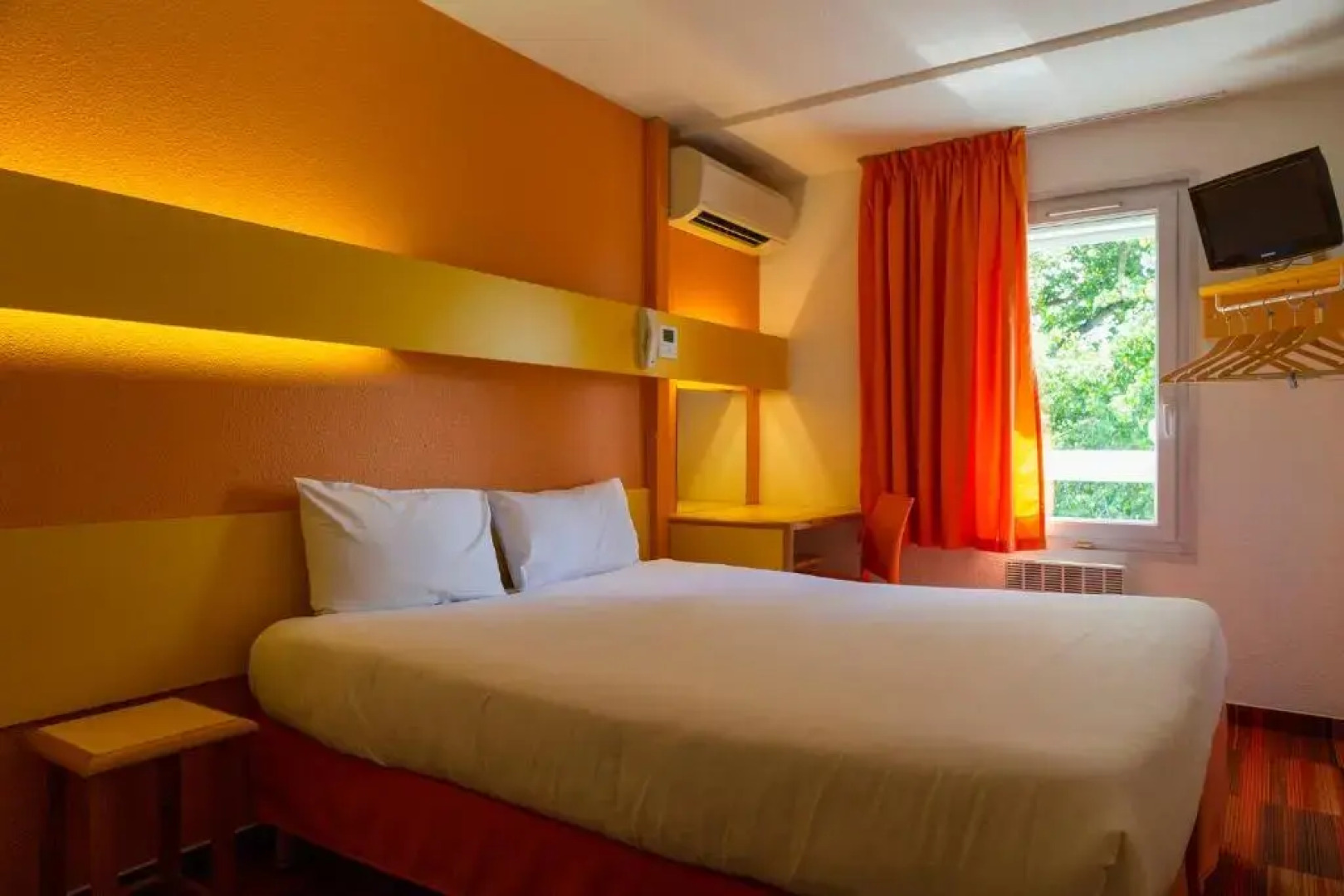 The Originals Access, Hôtel Bordeaux Lac