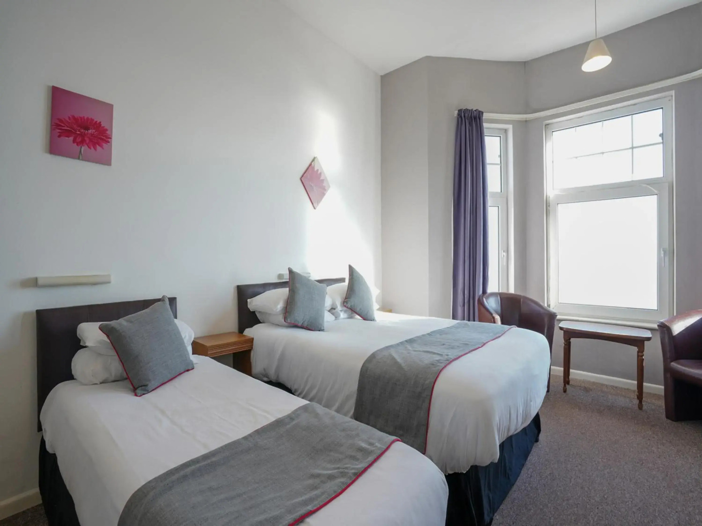 OYO Shanklin Beach Hotel