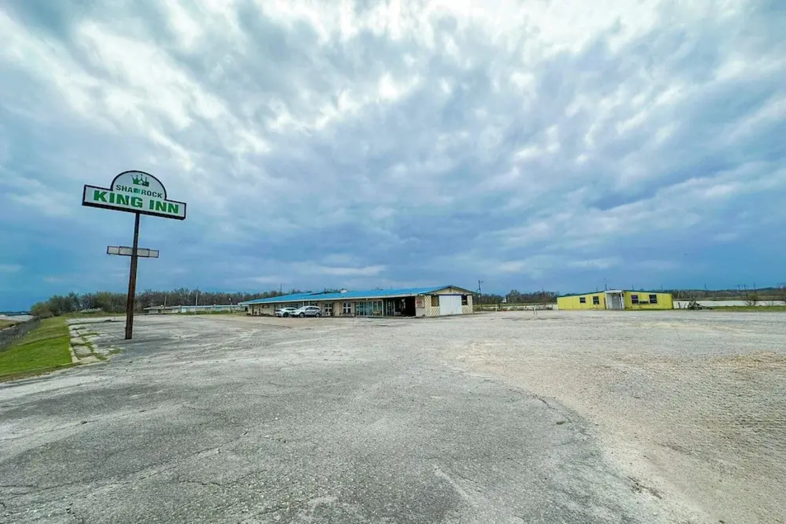 Shamrock Kings Inn By Oyo Marked Tree I-555