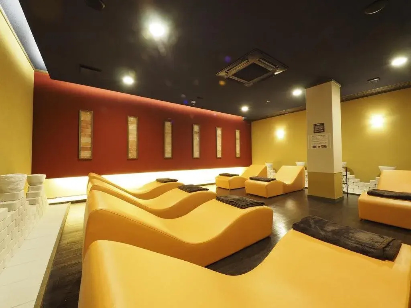 Herbal Spa & Hotel Genkijin