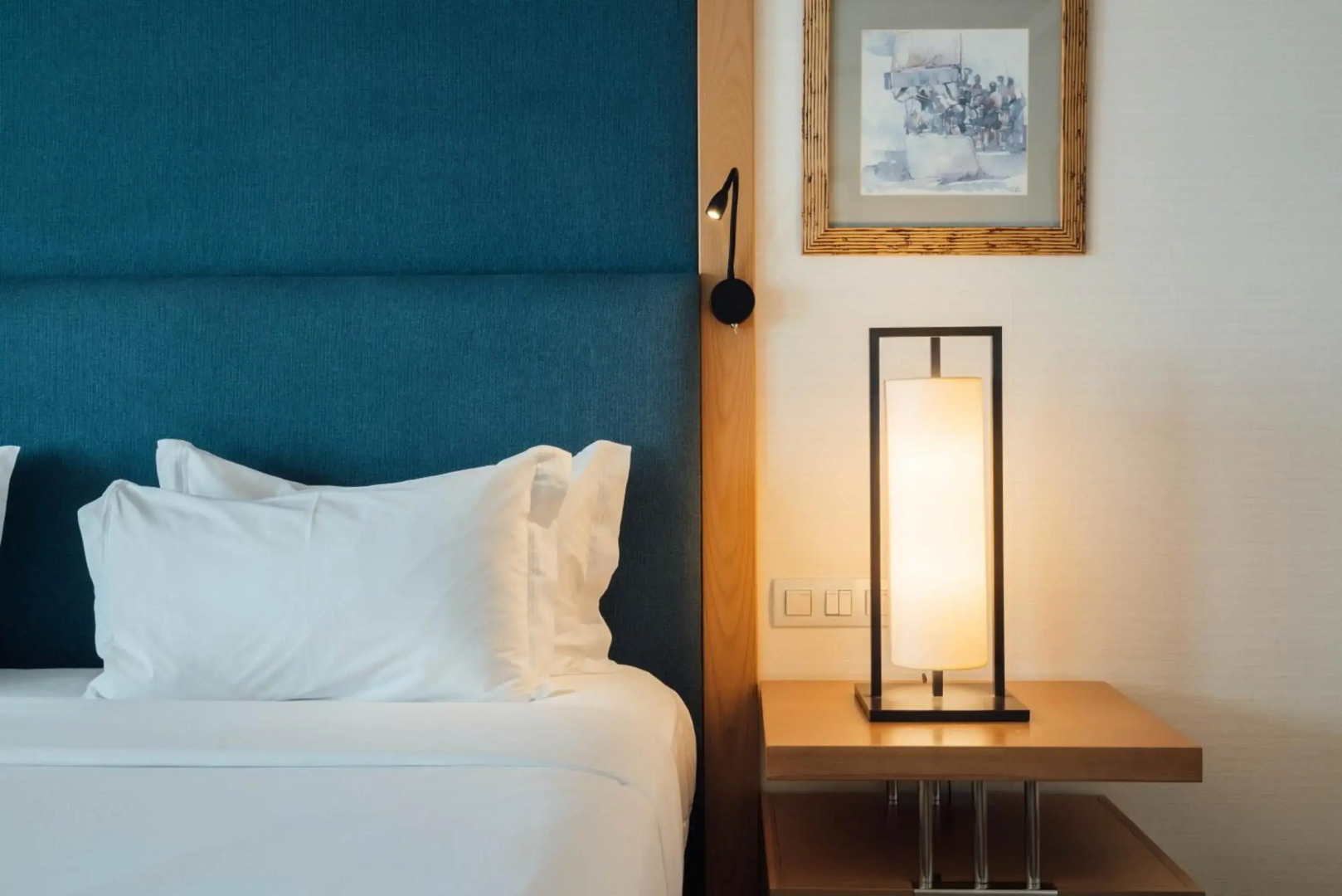 Sesimbra Oceanfront Hotel