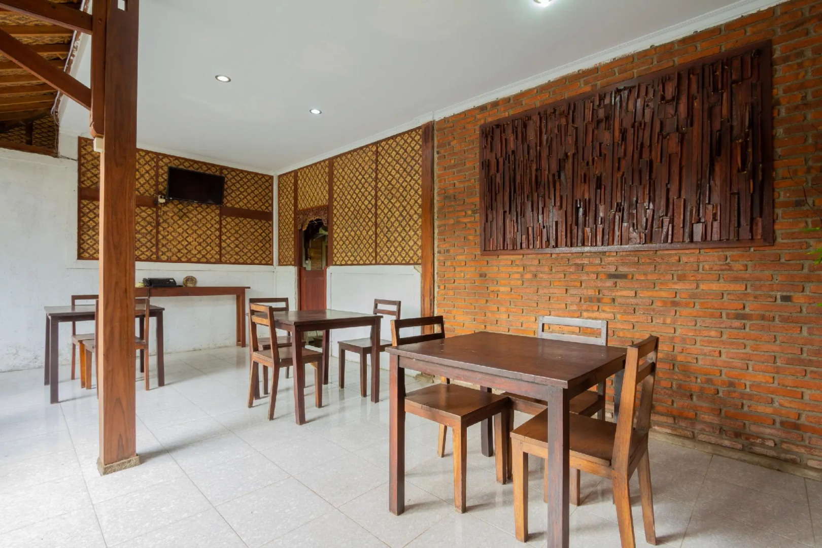 Hotel O Abhaya Mudra Homestay