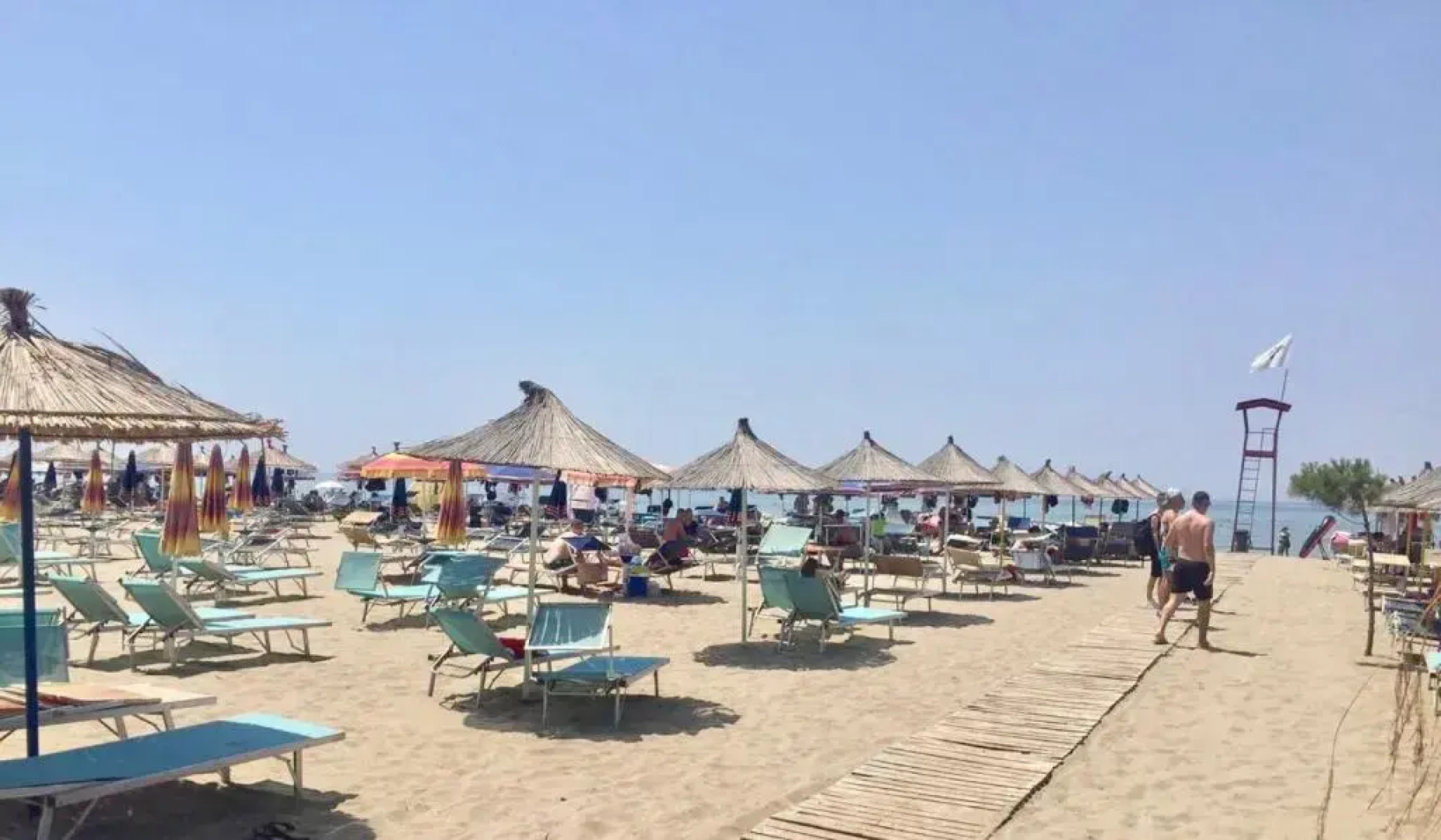 Diamond Beach Residence Hotel