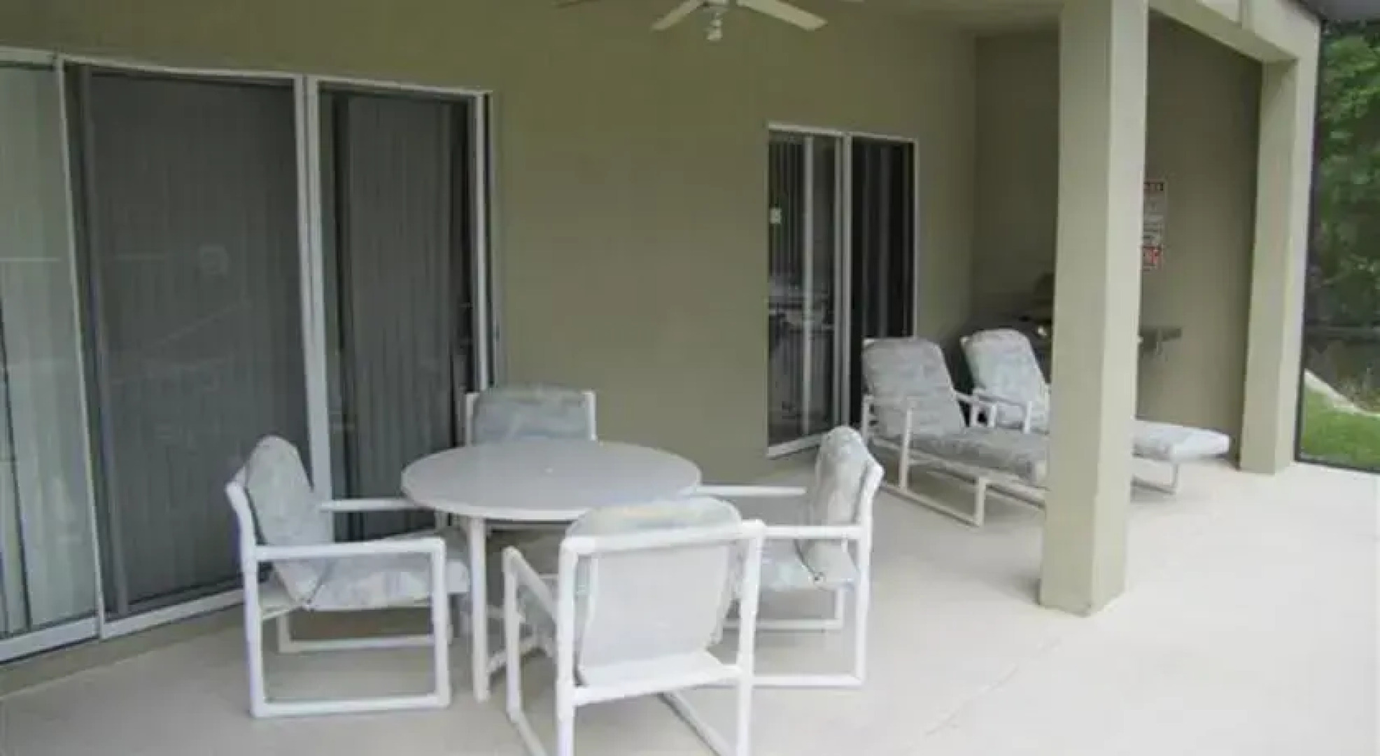 Four Bedroom House in Colombian Lakes by CFL Vacations