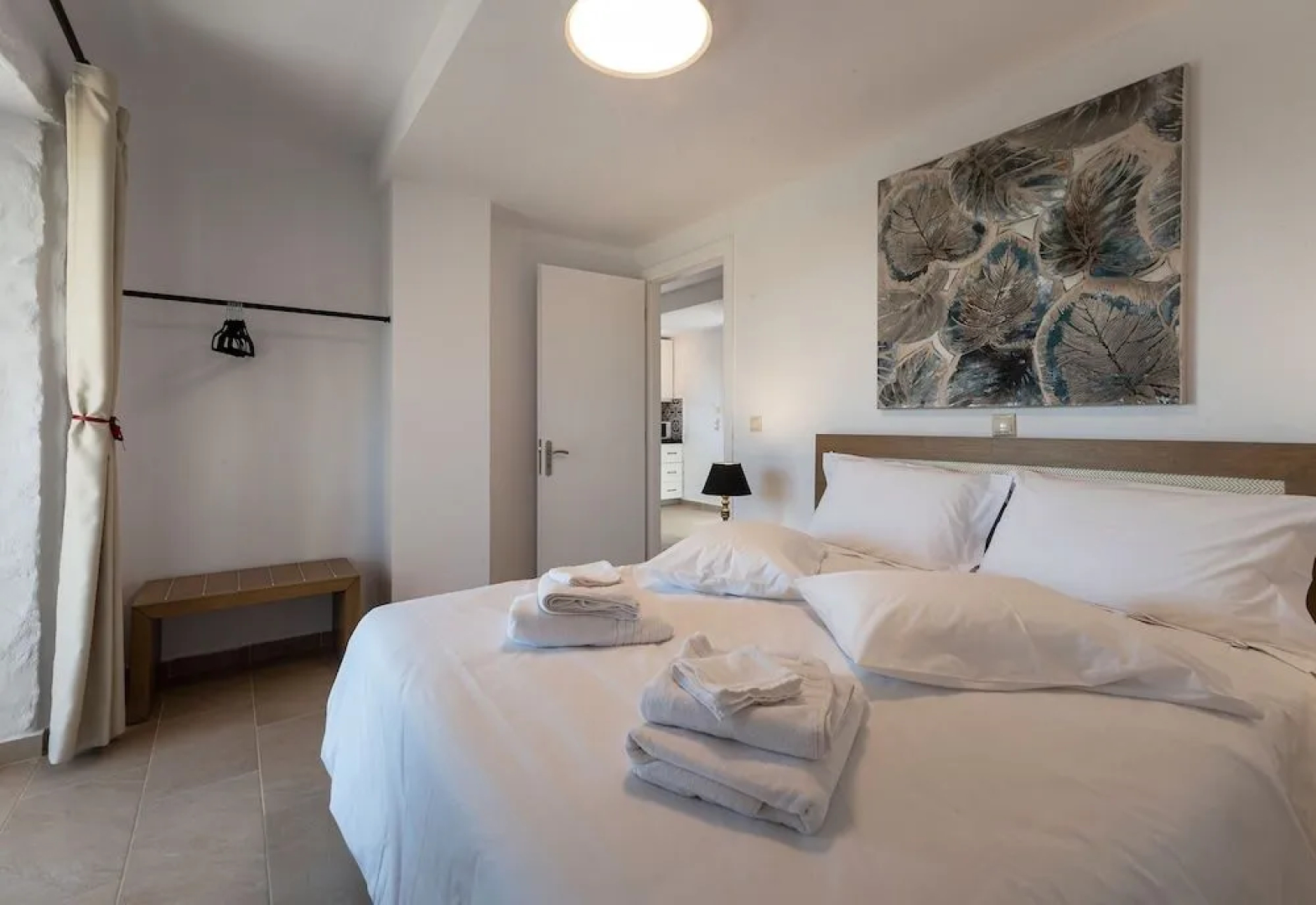 Abeloessa Methonian Hospitality