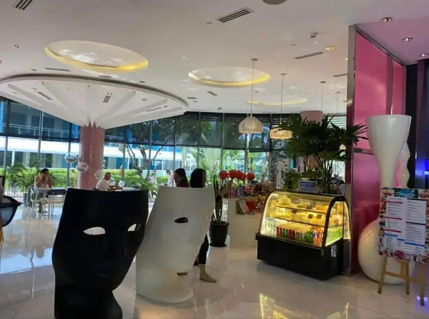 Stunning 1-bed Apartment in Paranaque