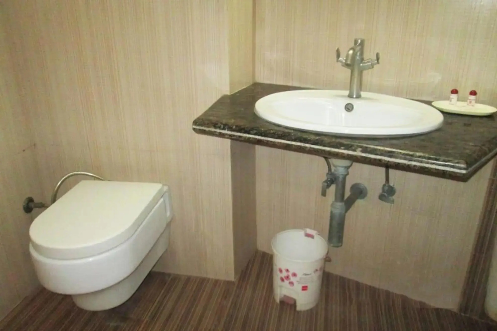 Hotel Grand Amba