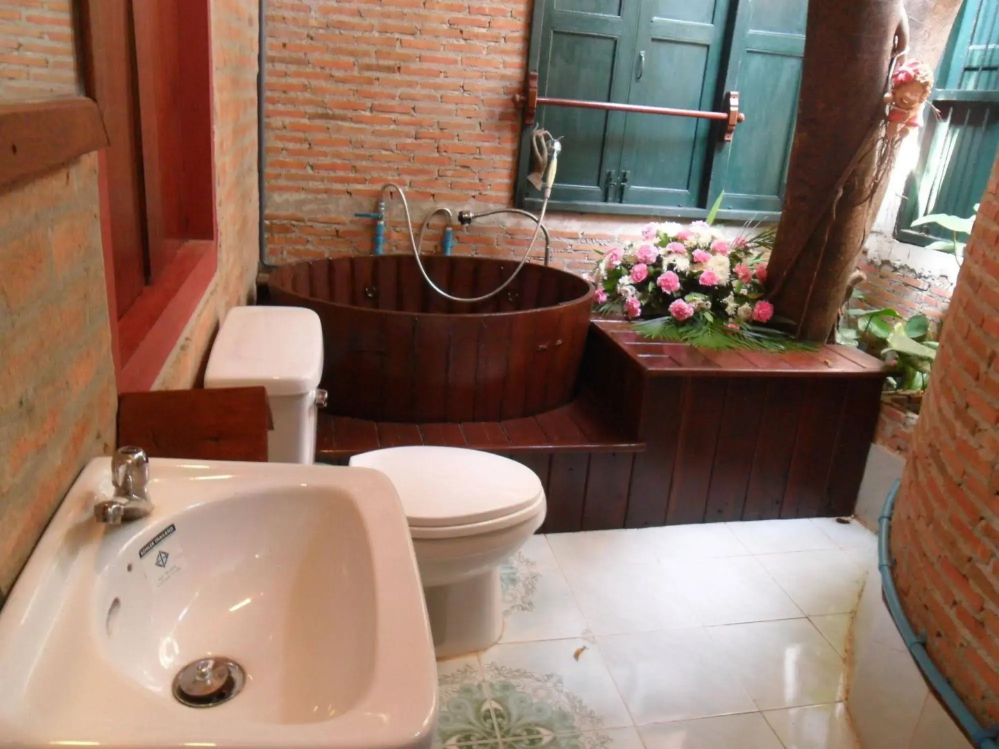 Ayutthaya Bouchic Hostel