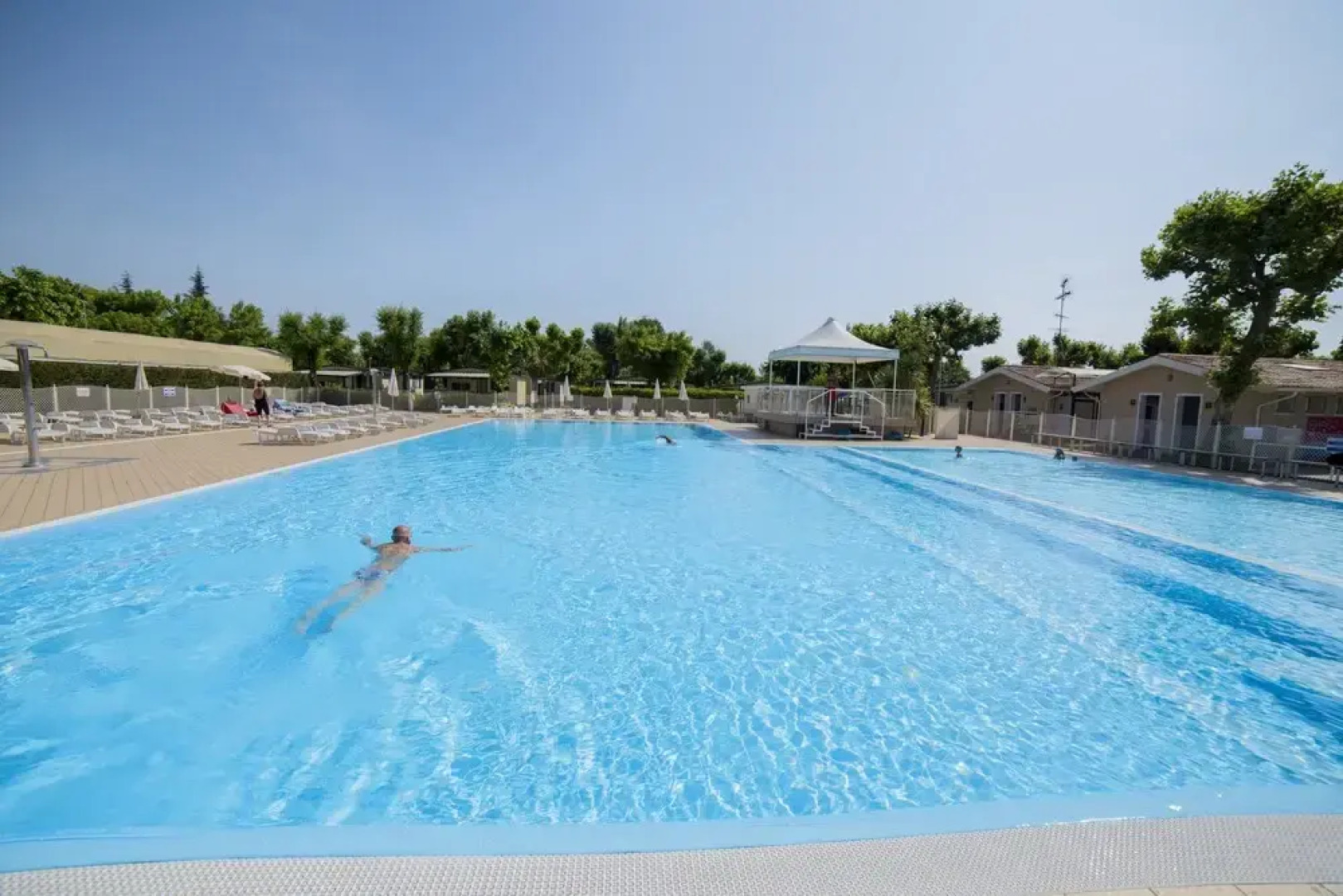 Sereno Camping Holiday