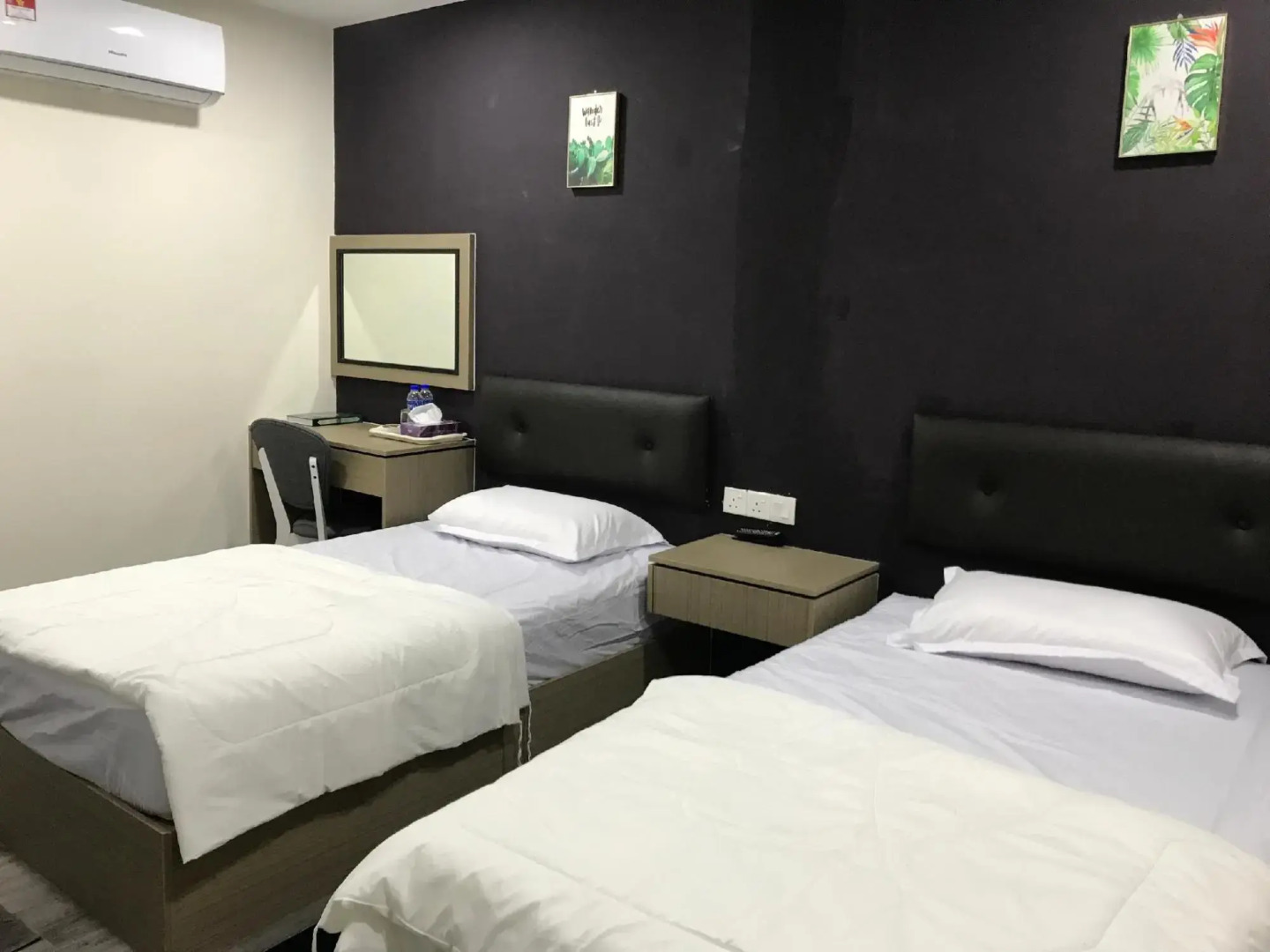 OYO 90506 Z Stay Inn Hotel