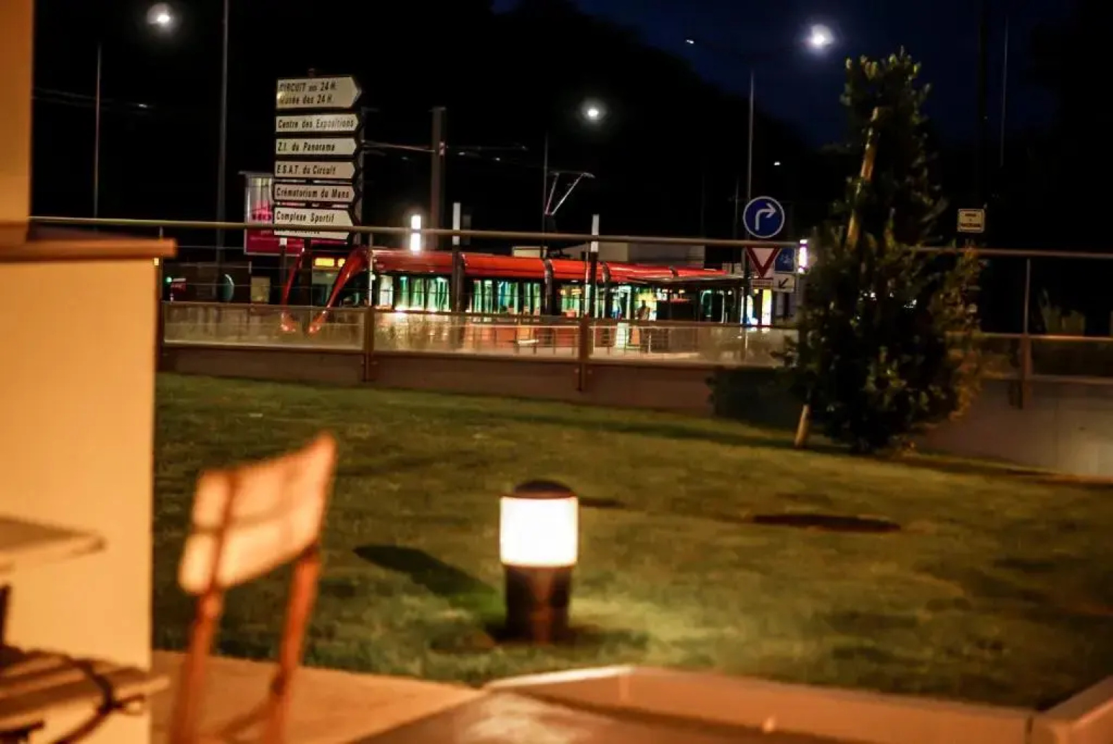 H24 HOTEL Le Mans
