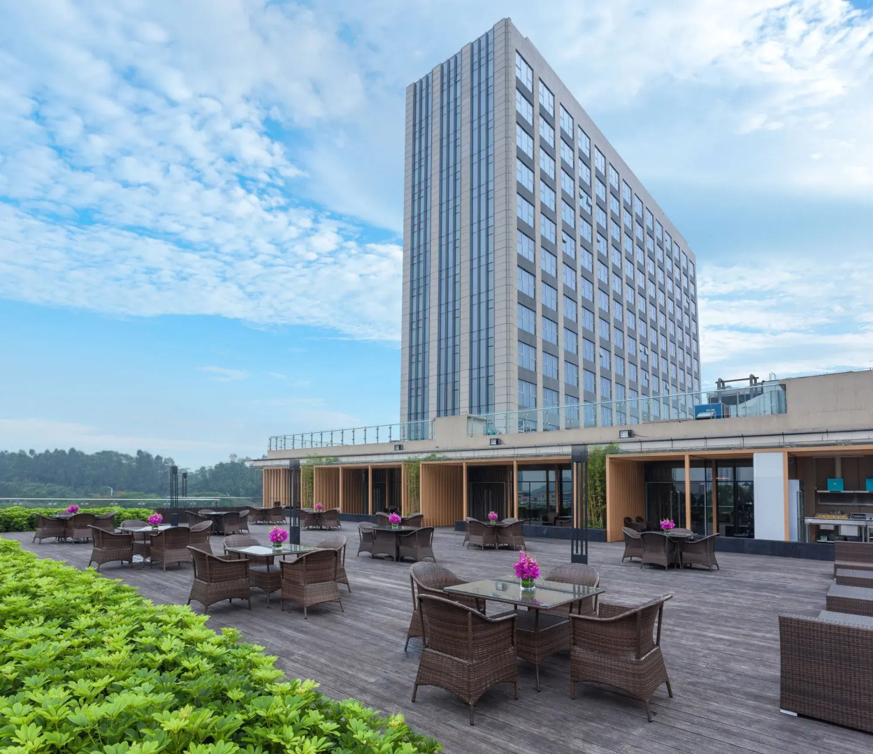 Junluxe Hotel Guangzhou Science City-Free Shuttle Bus Service to Guangzhou Canton Fair
