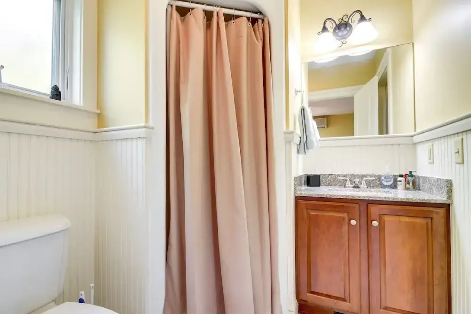 Castle Hill Resort Condo: 5 Mi to Slopes at Okemo!