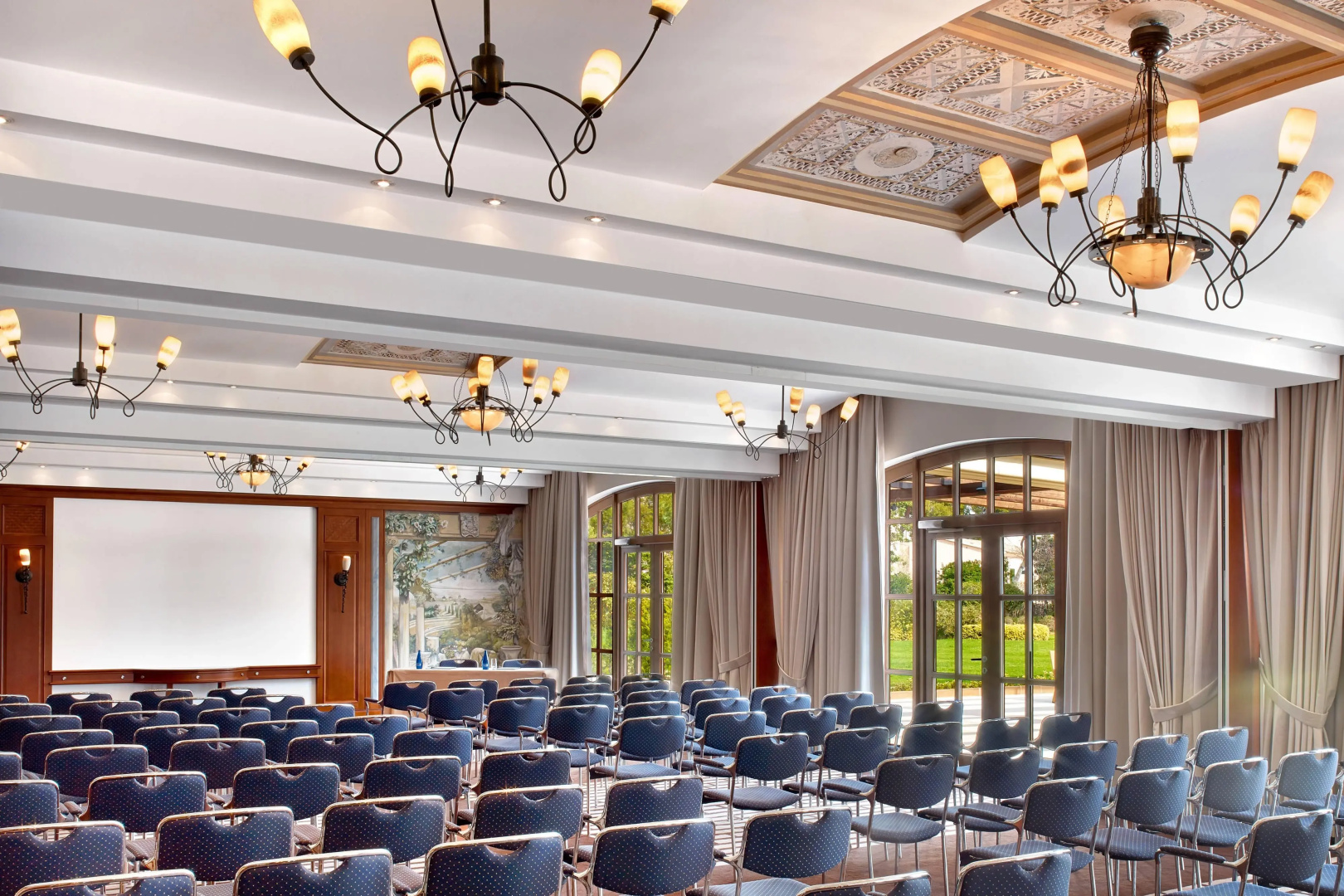 The St. Regis Mardavall Mallorca Resort