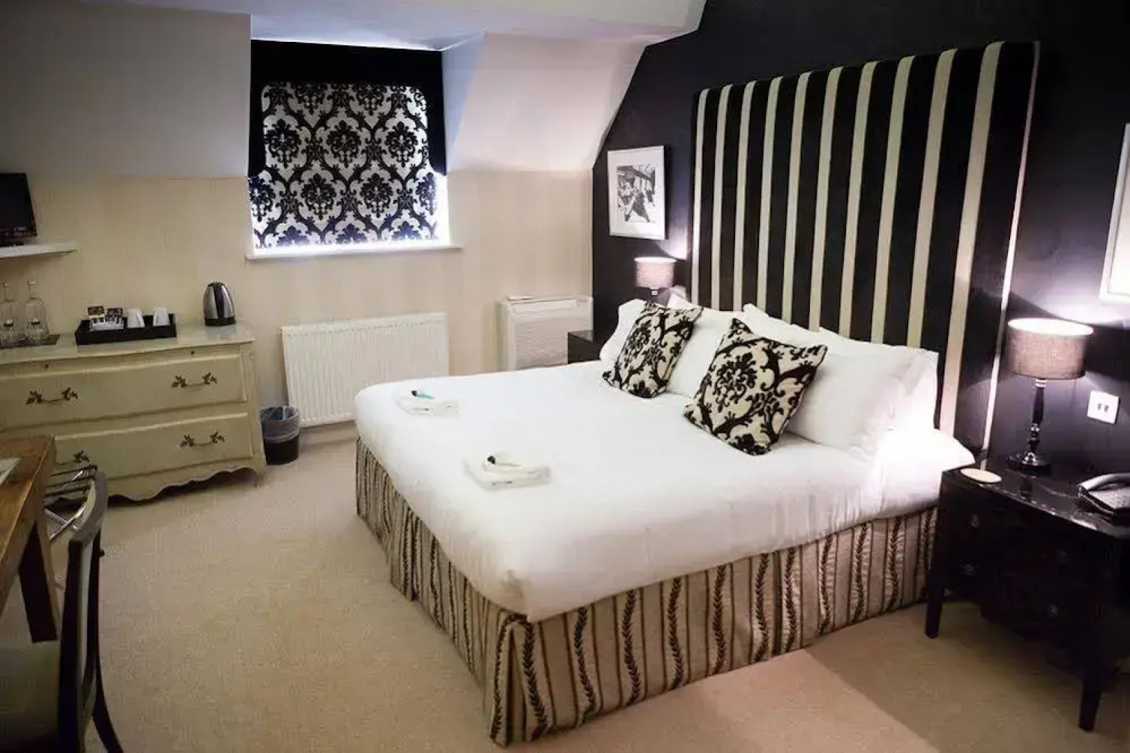 The Kings Head Country Hotel