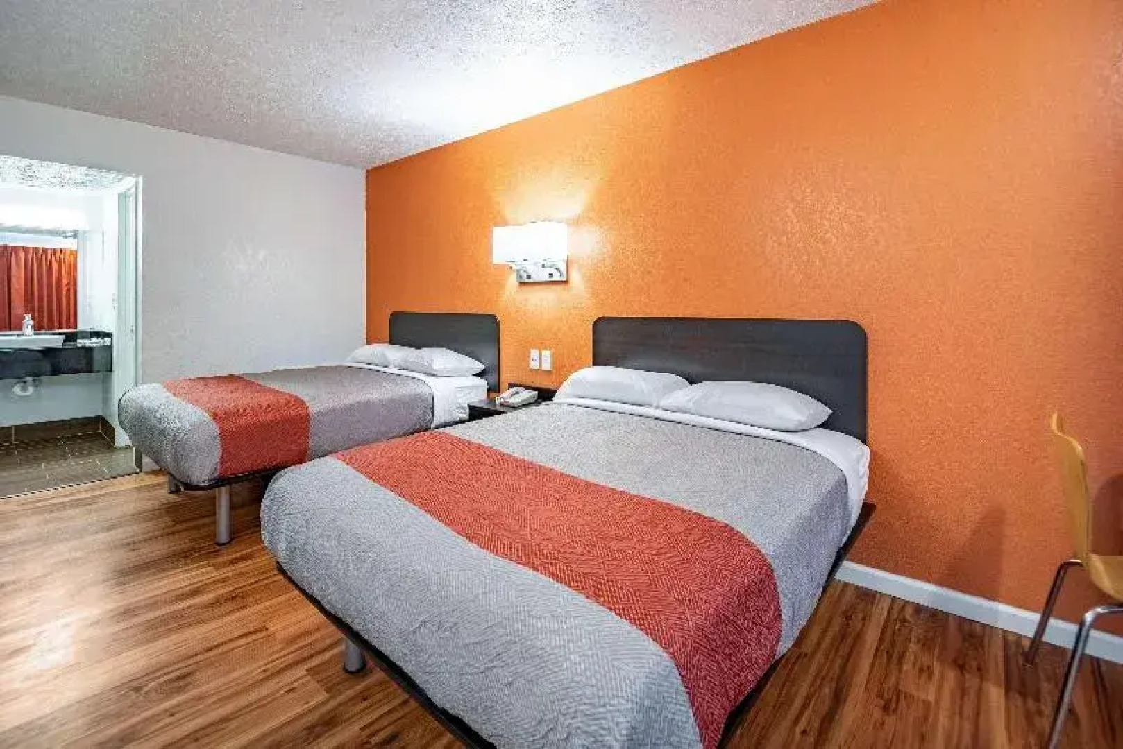 America's Best Value Inn & Suites Columbus