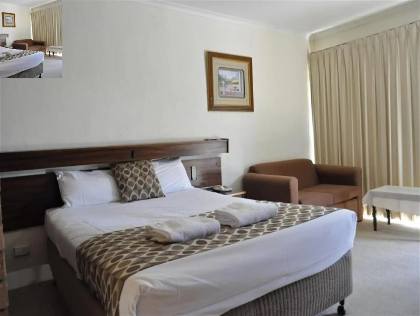 Albury Burvale Motor Inn