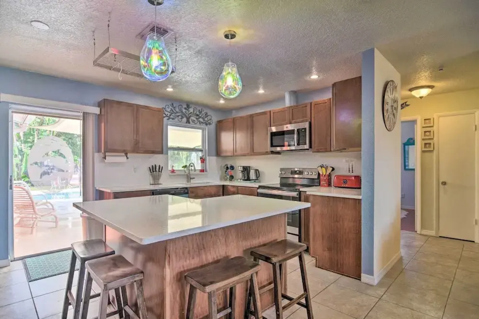 6 Mi to Beaches: Seminole Retreat w/ Pool