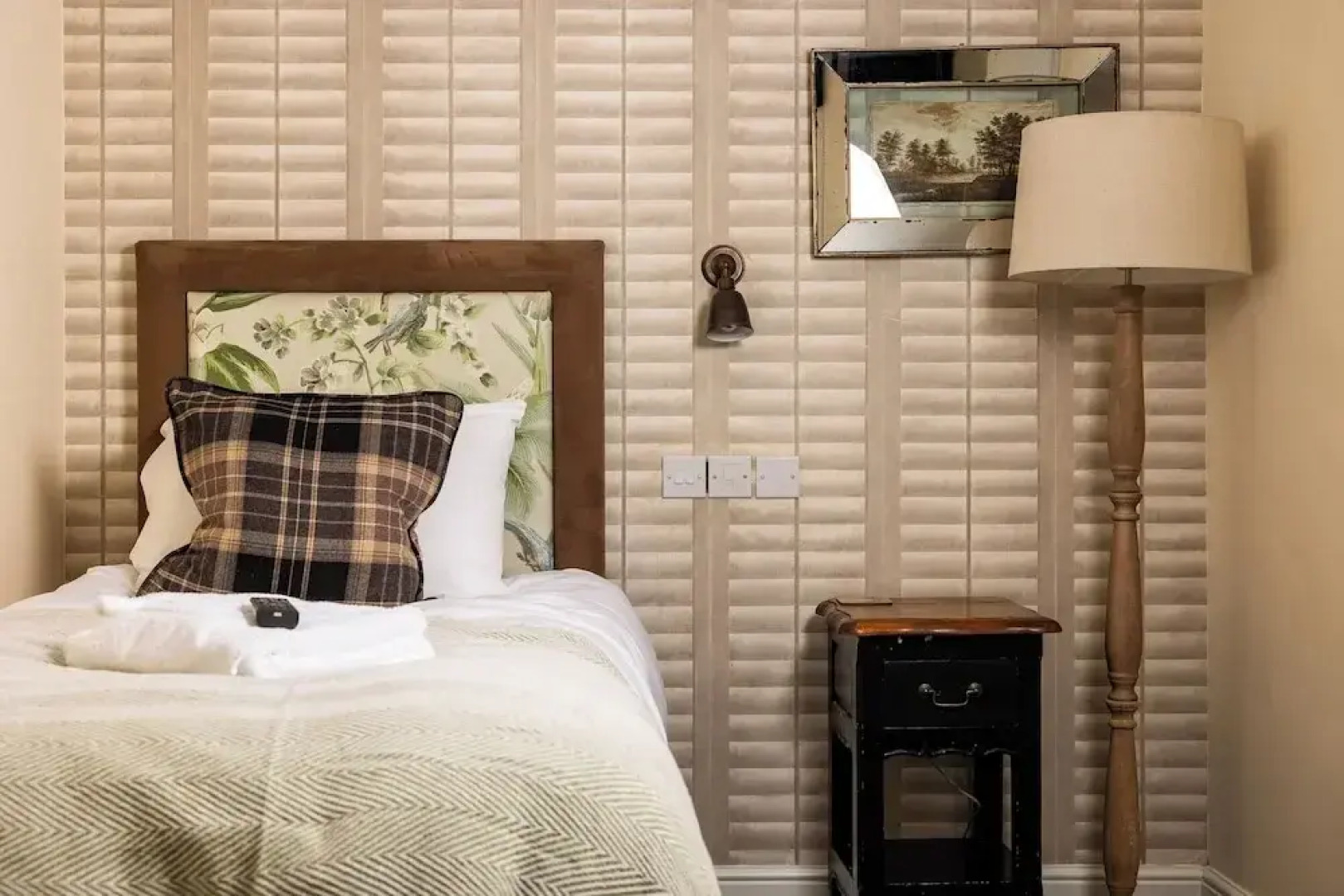 The Olde Coach House Inn