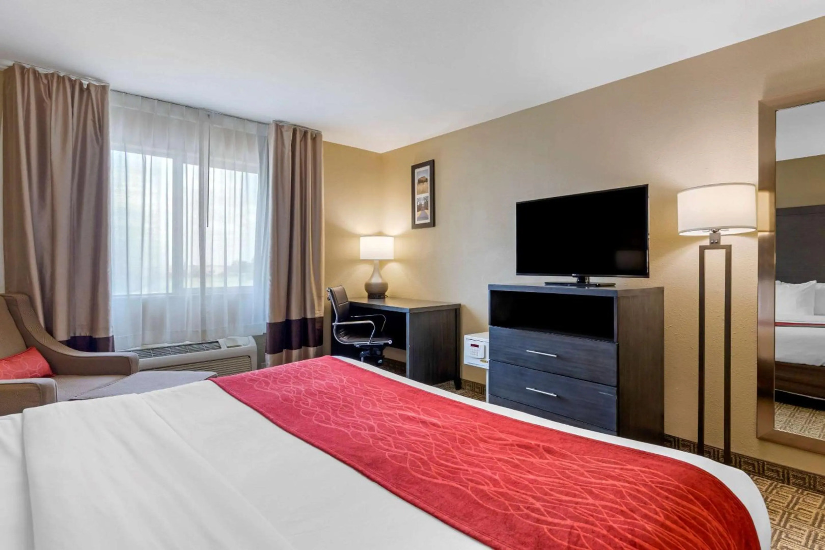 Comfort Inn & Suites Ponca City near Marland Mansion