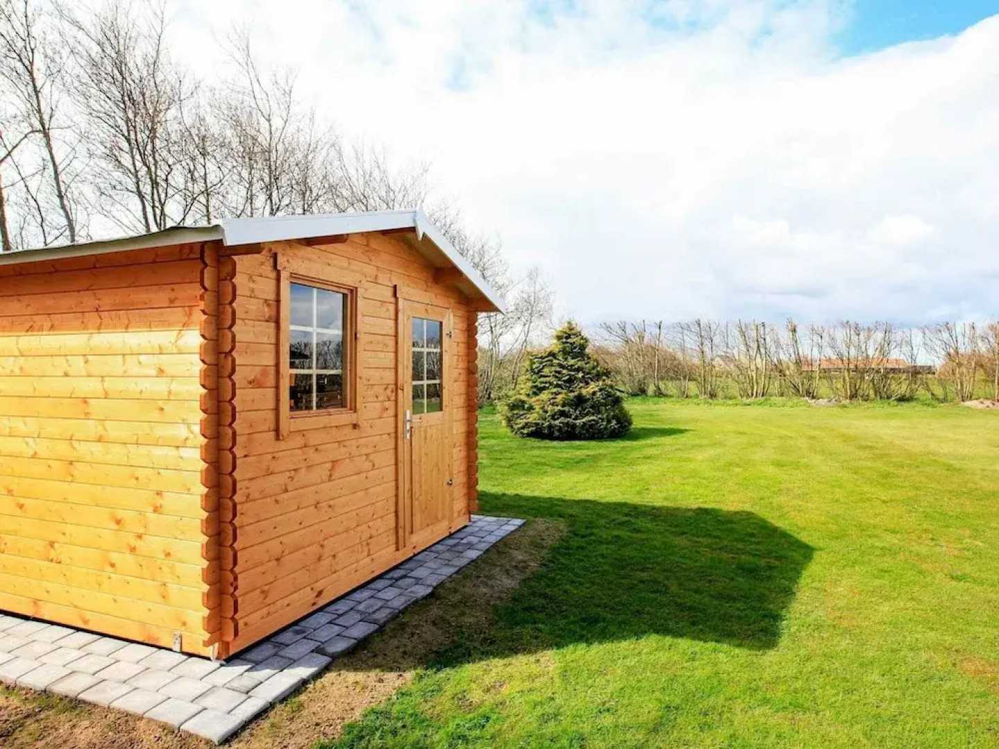 Bright Holiday Home in Vinderup With Terrace