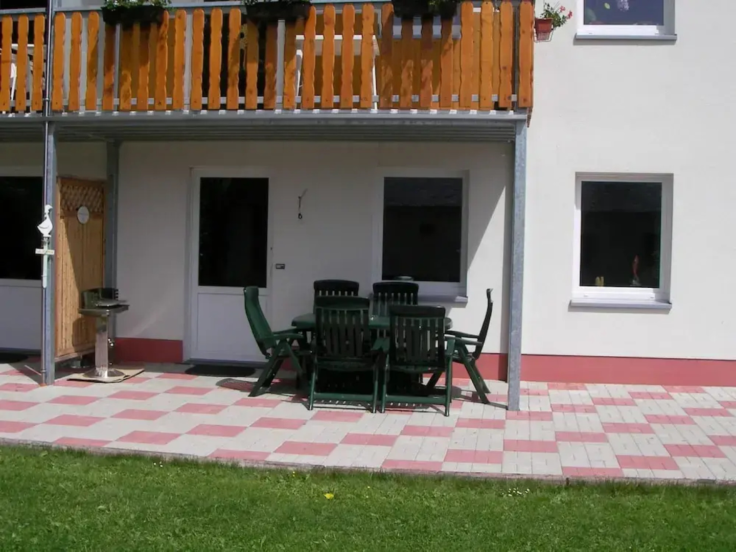 Comfy Holiday Home in Burg Reuland With Sauna, Terrace, BBQ