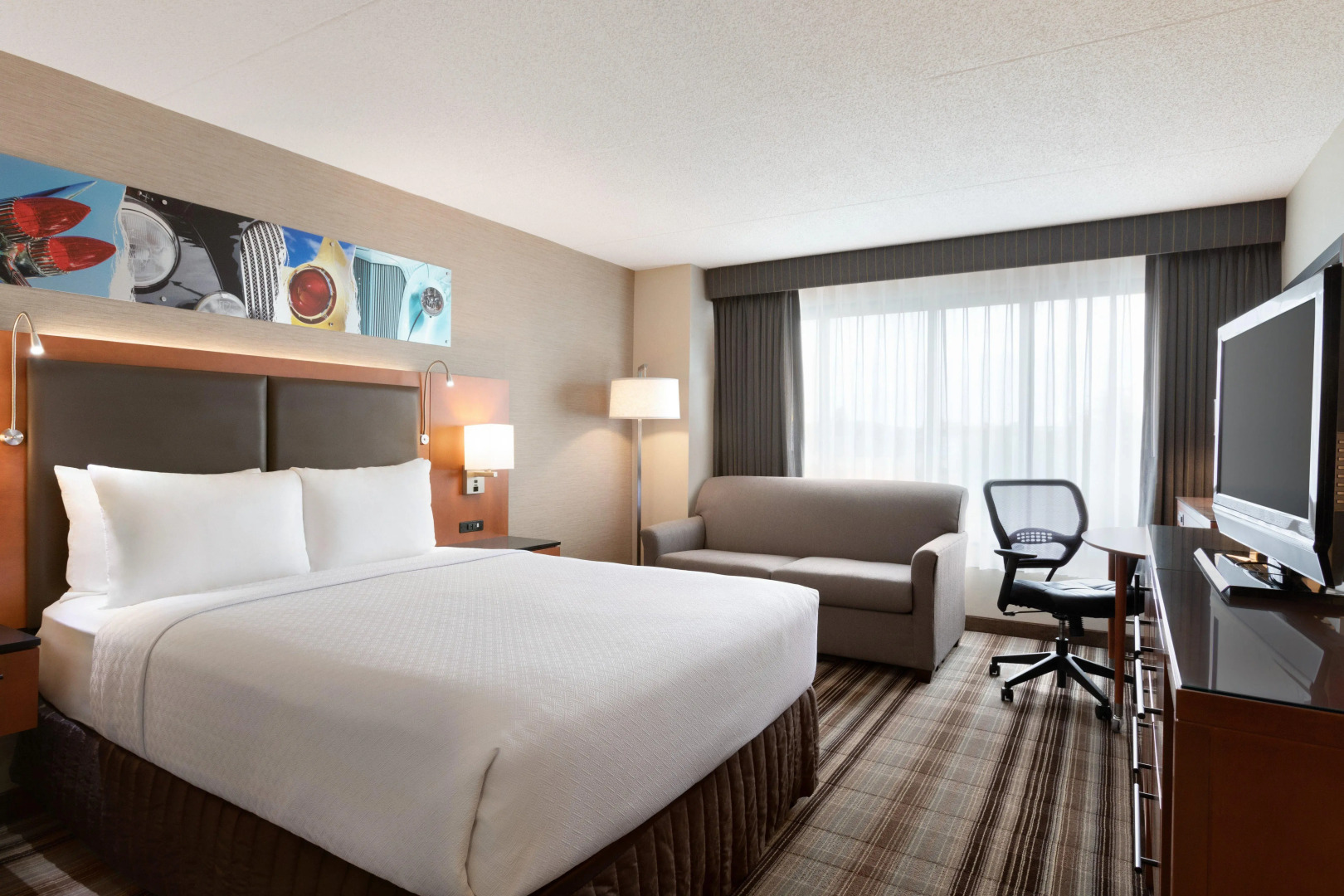 Crowne Plaza Auburn Hills by IHG