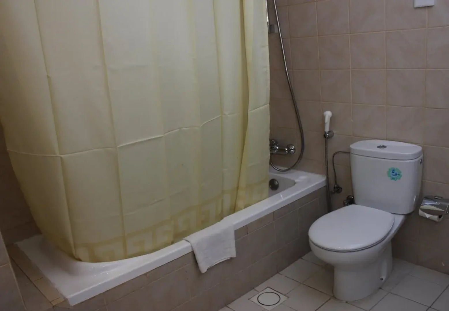 Al Thuriah Hotel Apartment