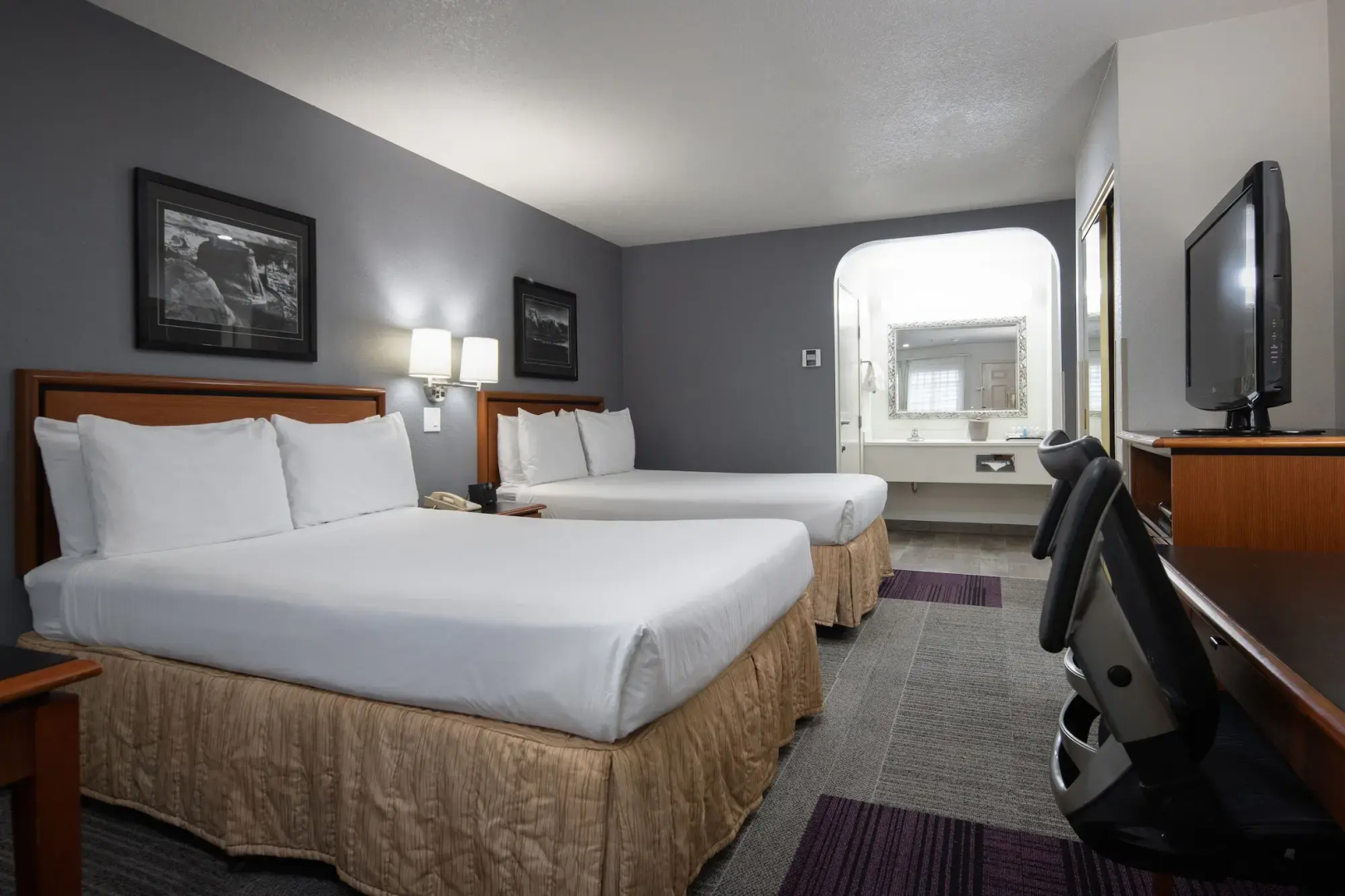 Atherton Park Inn & Suites