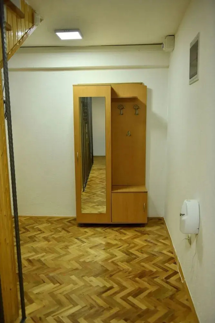 Hostel & Apartments Academy