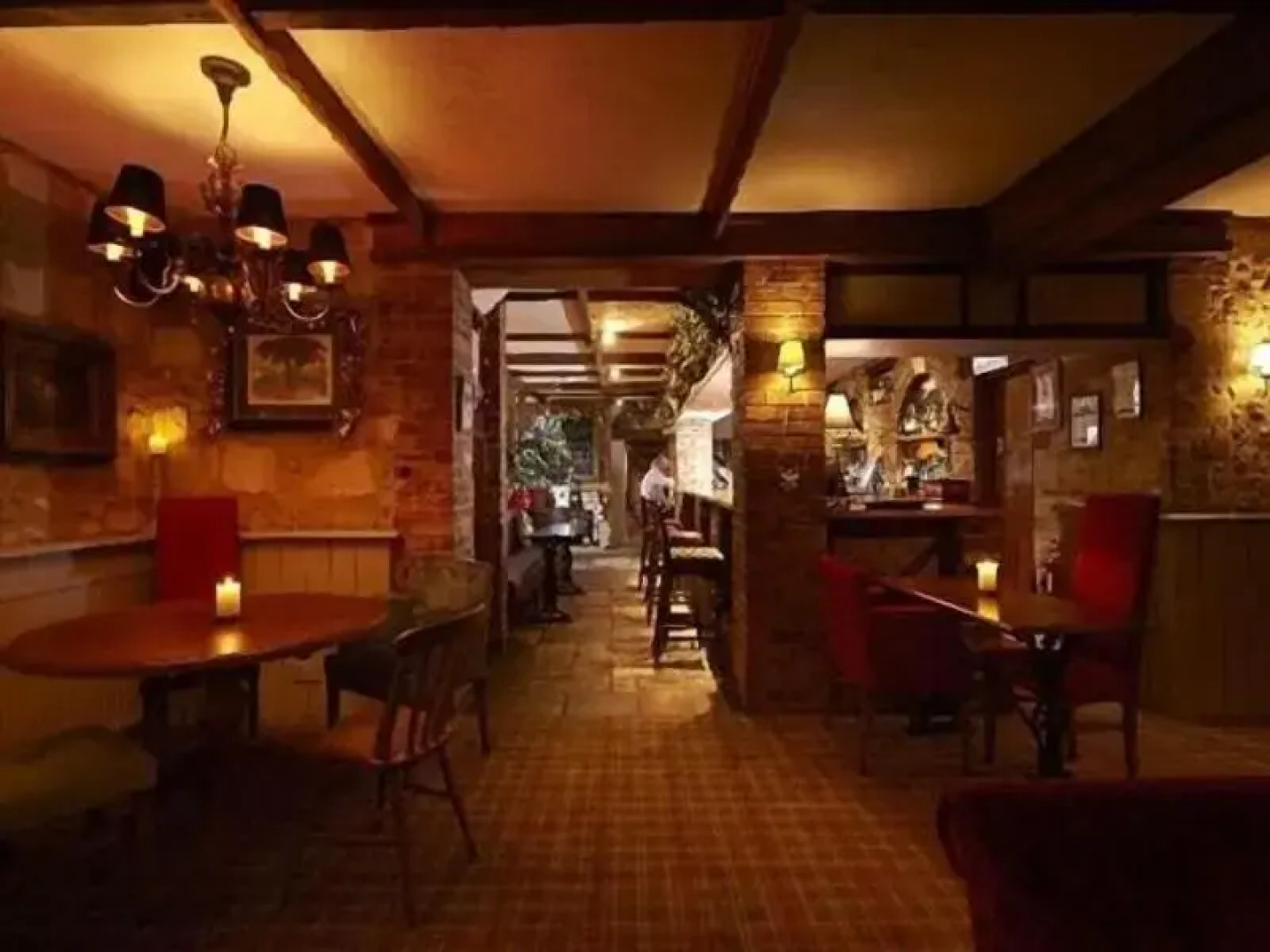 Greyhound Inn