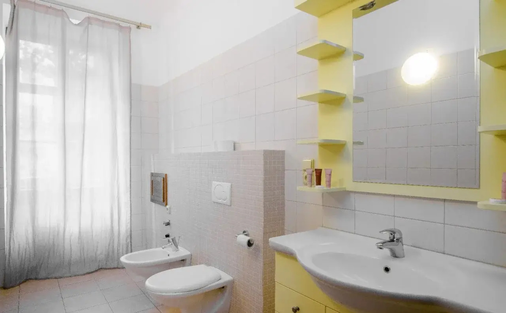 Ginosi Elema Apartel