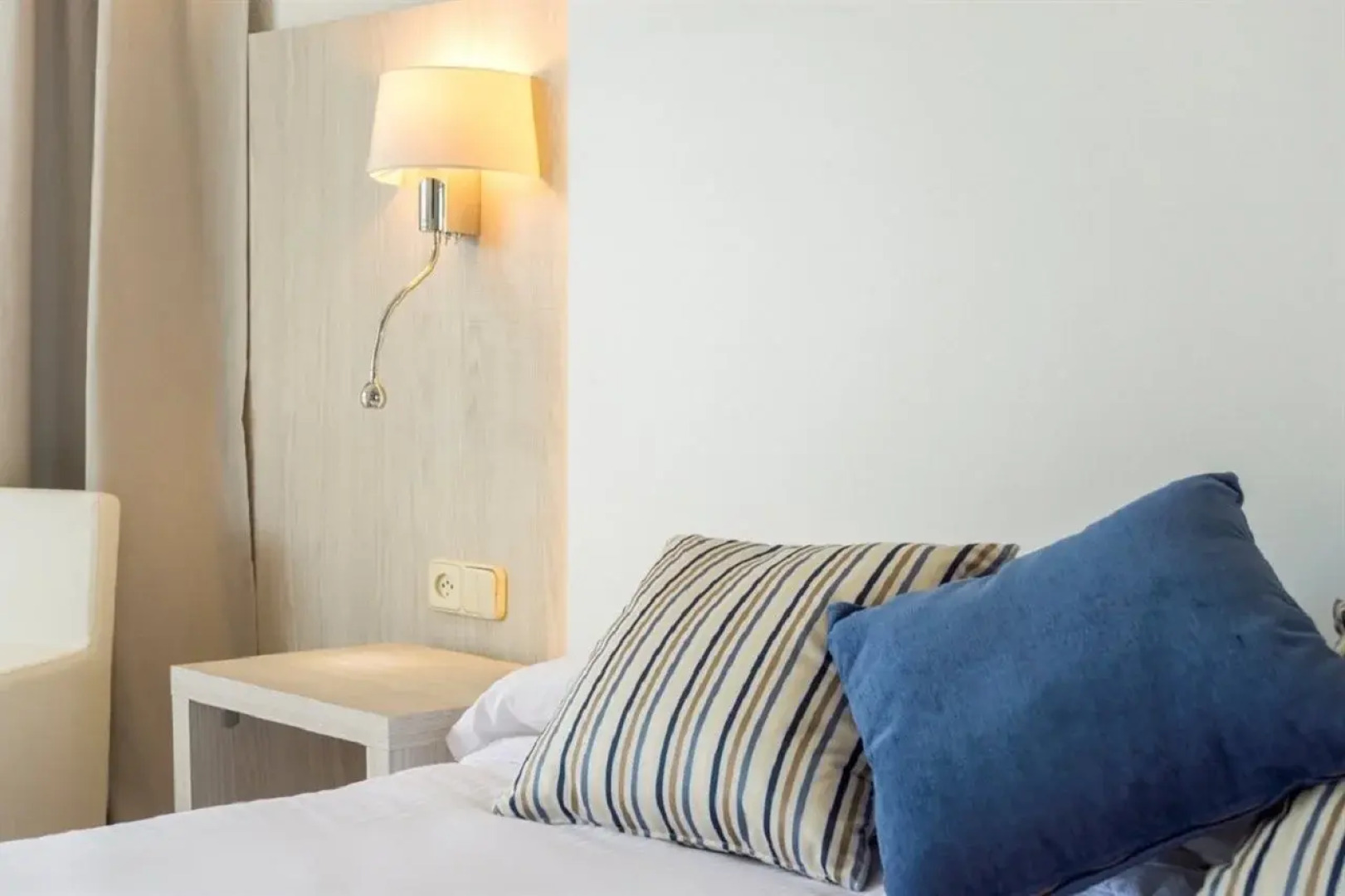 Sentido Fido Tucan - Adults Only