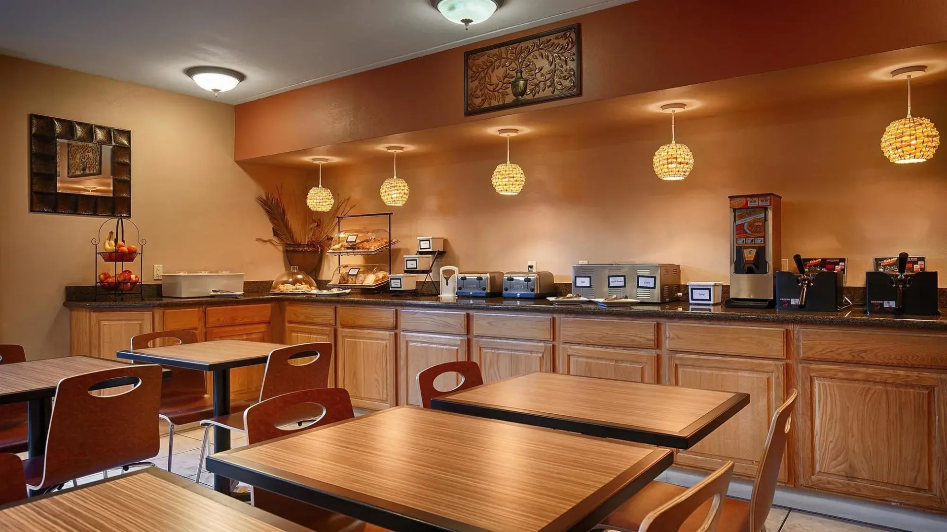 Holiday Inn Express & Suites Phoenix - Tempe by IHG