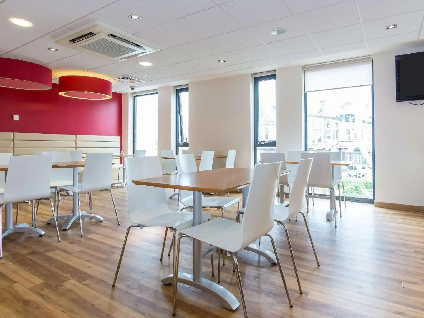 Travelodge Newquay Seafront