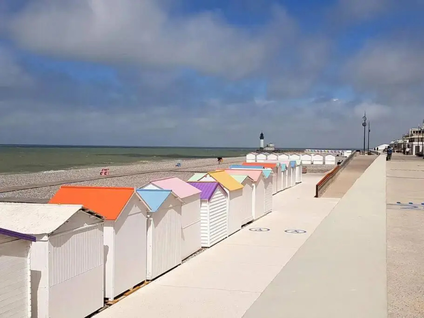 Agréable maison de ville avec parking gratuit