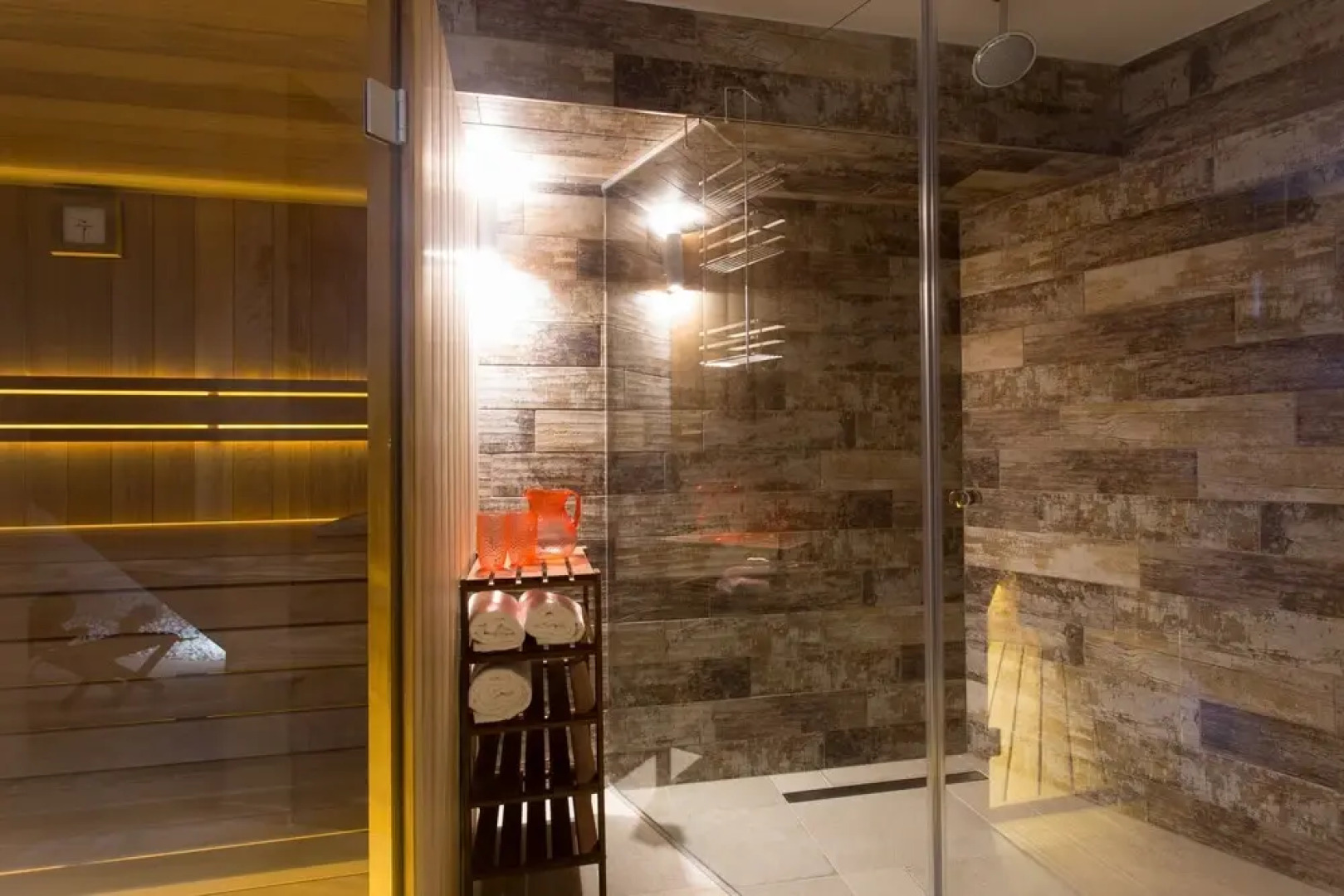 Luxury Beachfront Villa Sea Queen