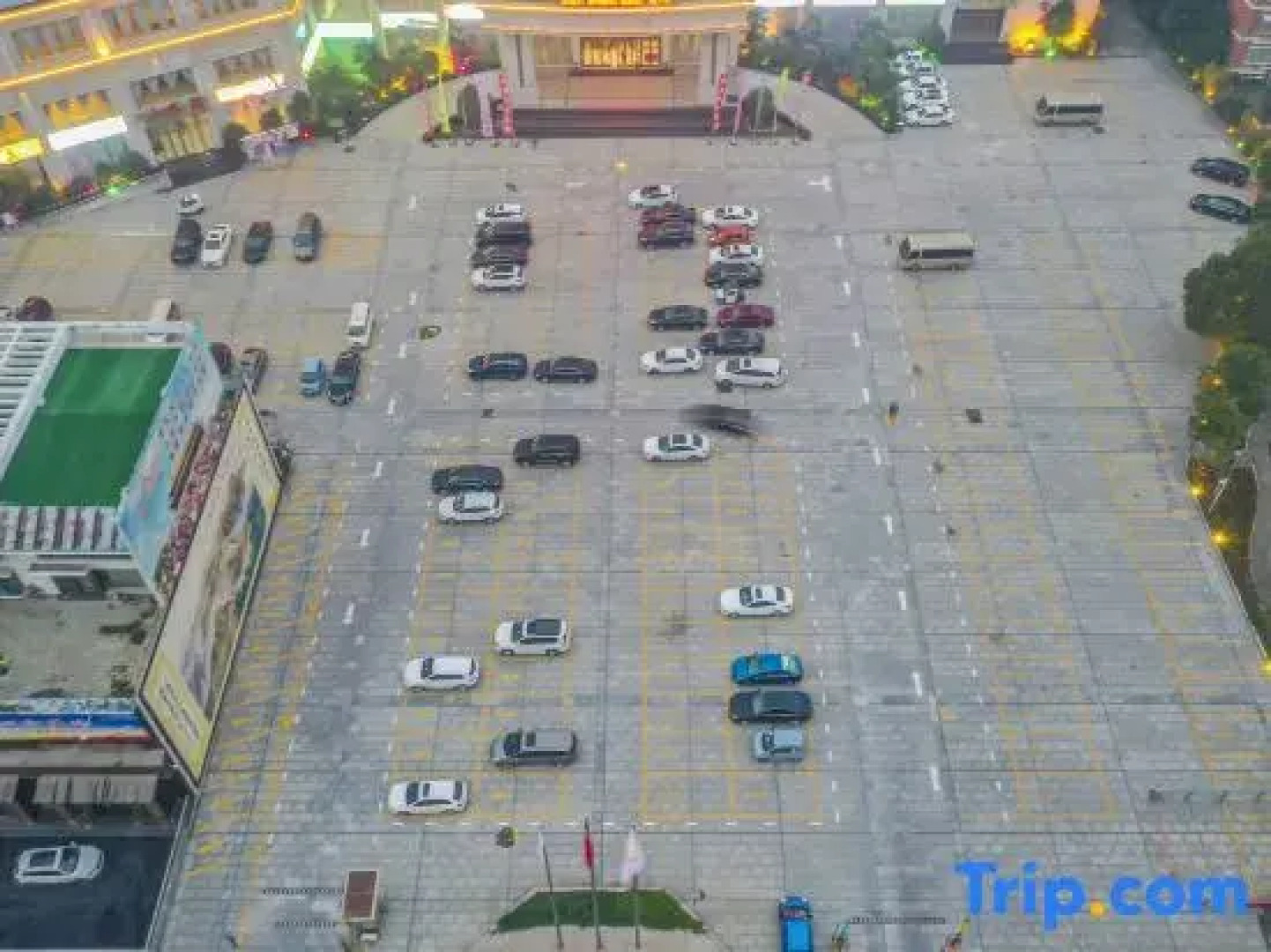 Berlin Jianguo International