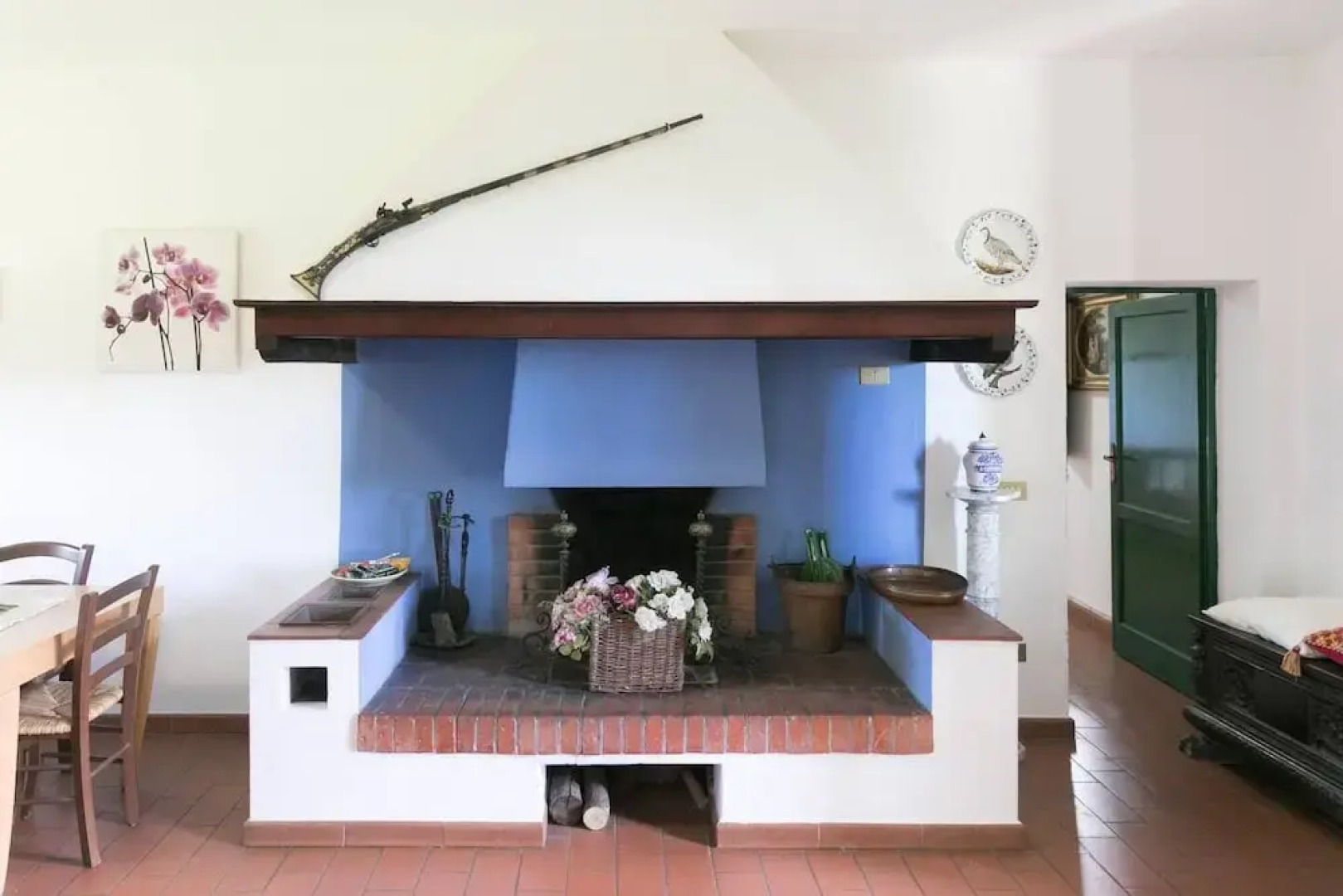 ALTIDO Tuscany countryside