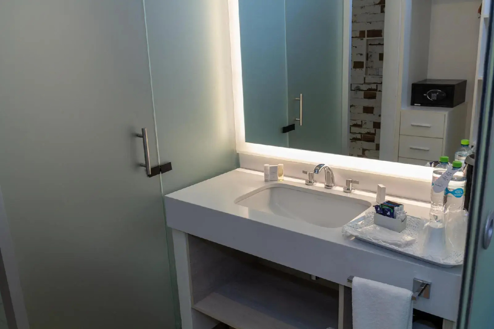 Punta Sal Suites & Bungalows Resort