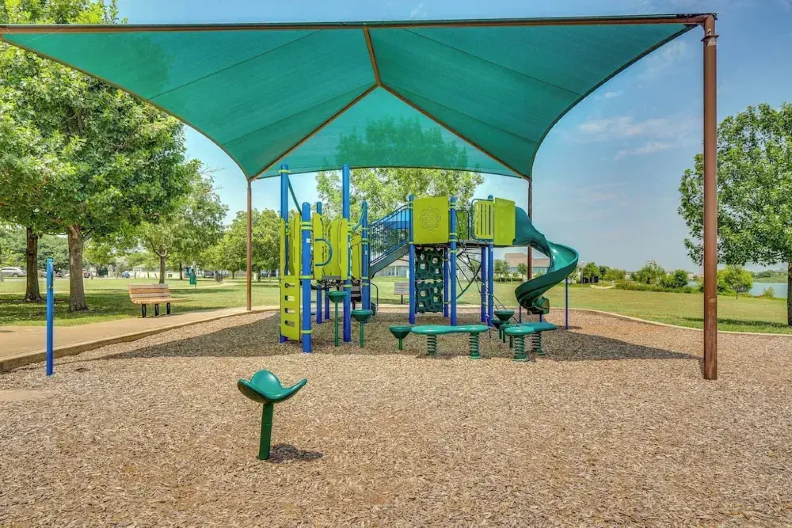 Fenced Yard + Patio: Family Home in Round Rock