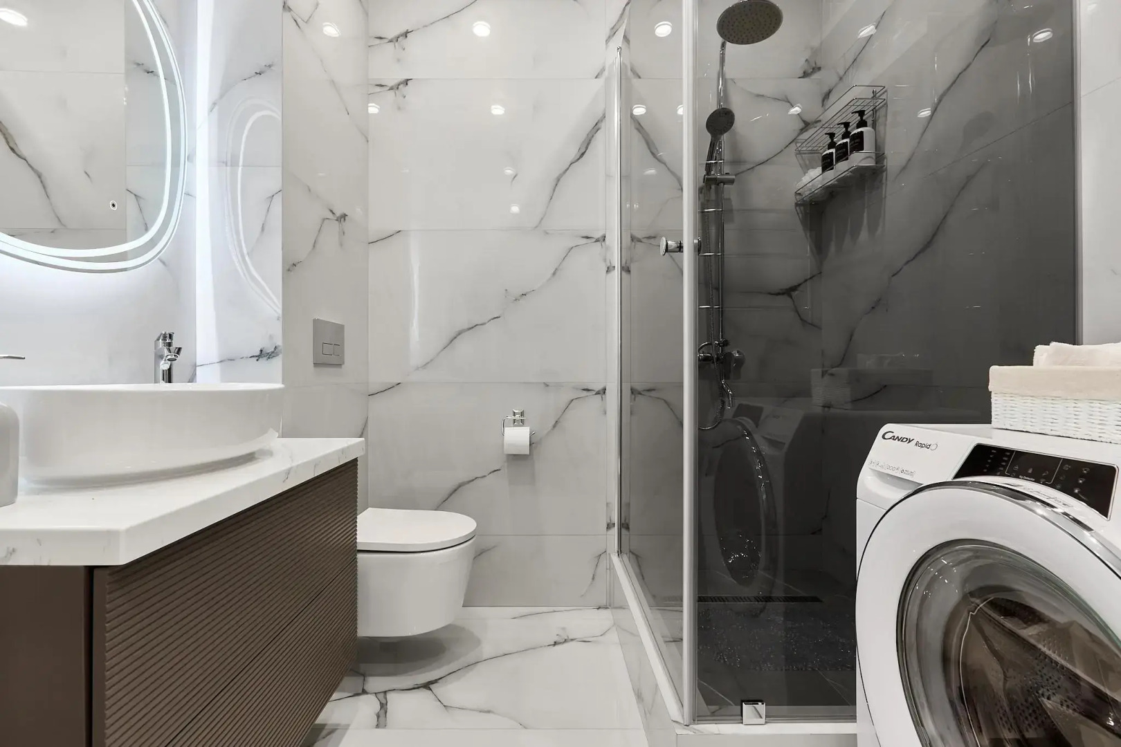 Атмосфера на улице Конгрессная 33