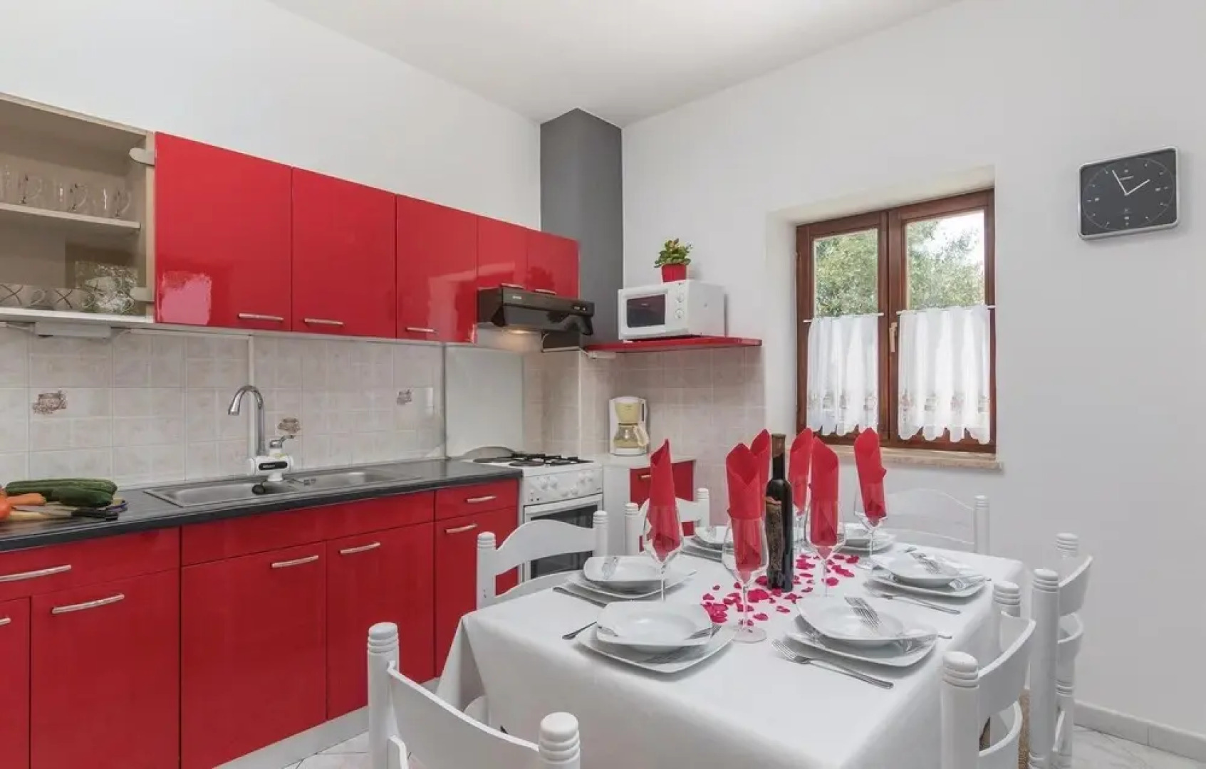 Nice Home in Ruzici With Wifi and 3 Bedrooms